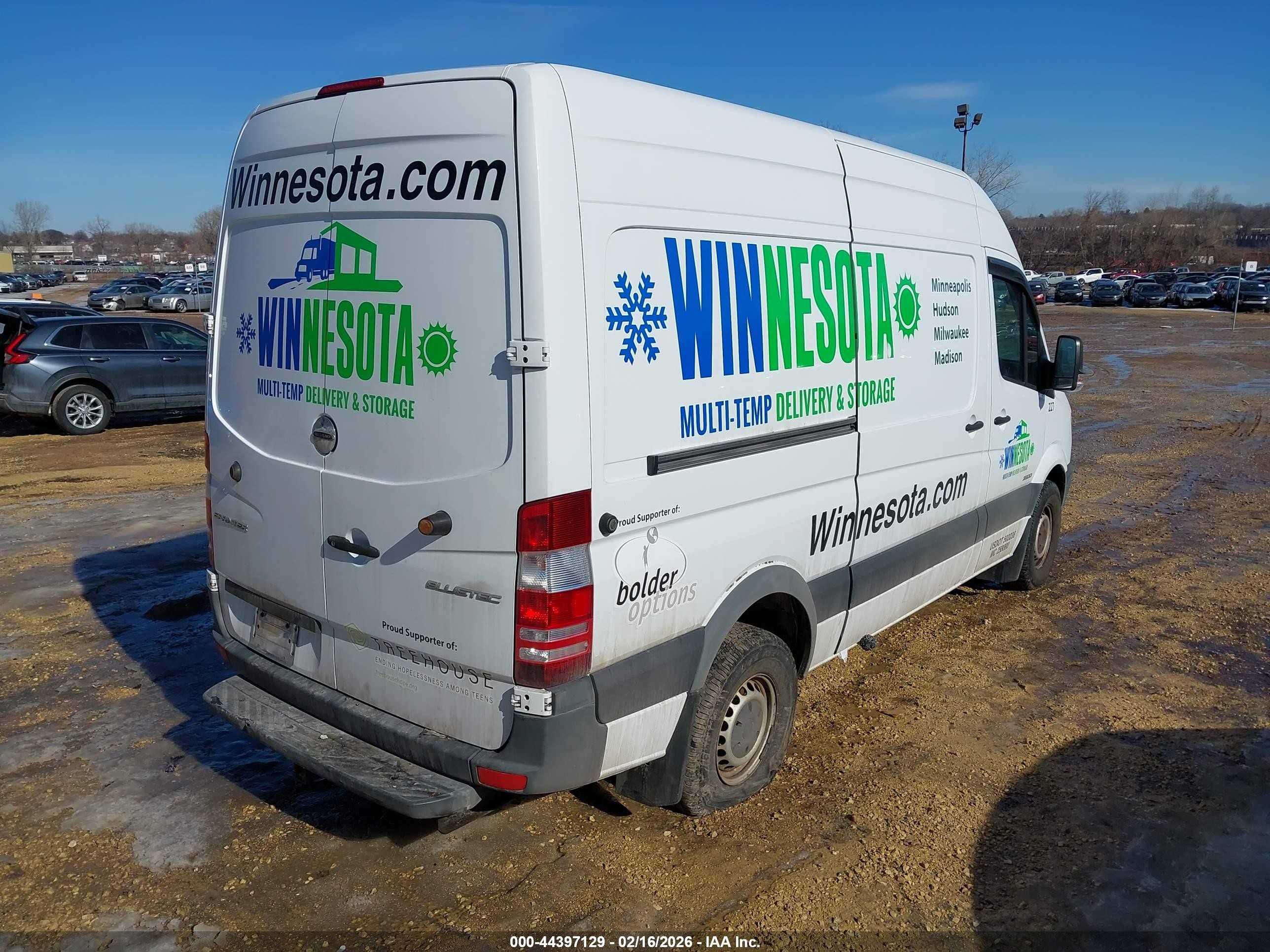 2014 Freightliner Sprinter 2500 Normal Roof White vin: WDYPE7DC2E5869937