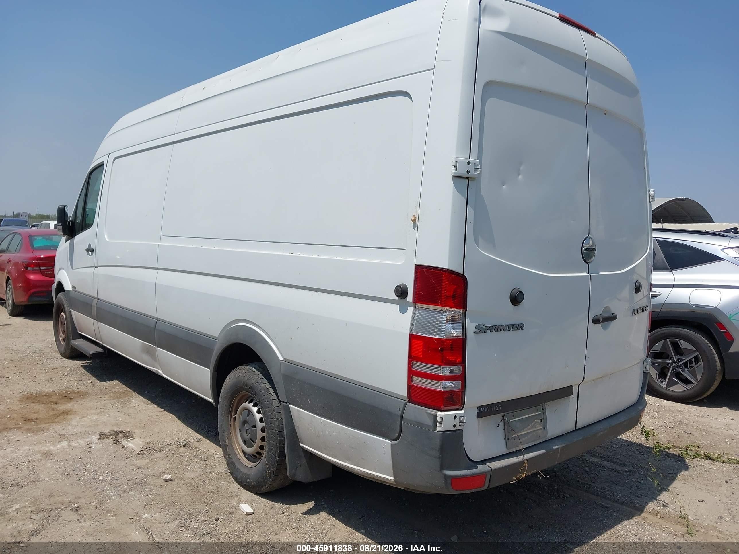 2012 Freightliner Sprinter 2500   White vin: WDYPE8CC9C5656522