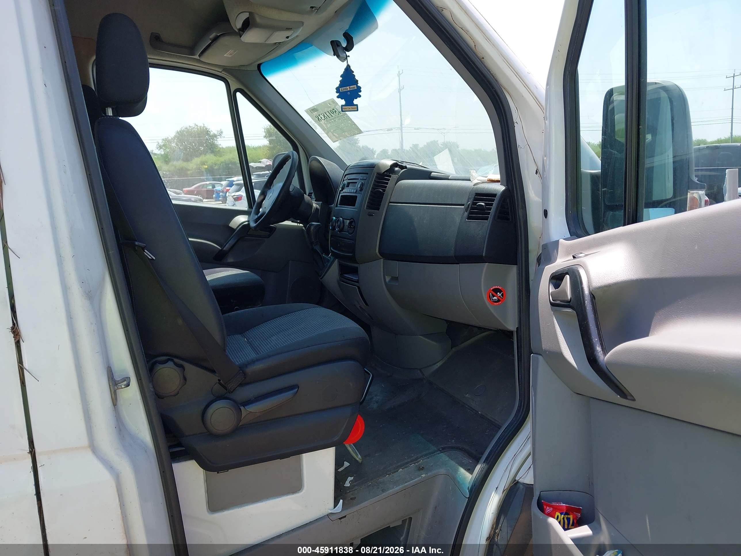 2012 Freightliner Sprinter 2500   White vin: WDYPE8CC9C5656522