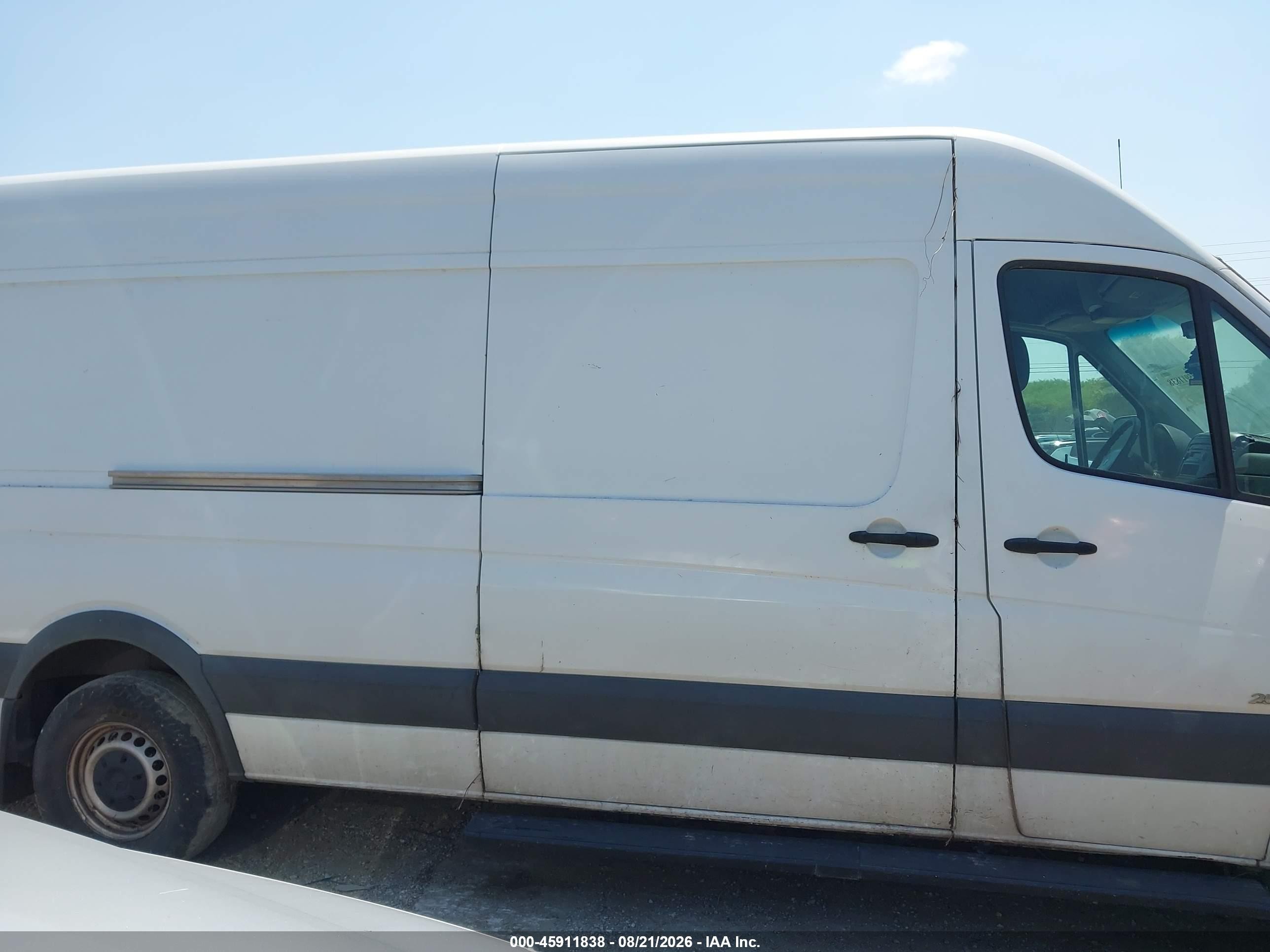 2012 Freightliner Sprinter 2500   White vin: WDYPE8CC9C5656522