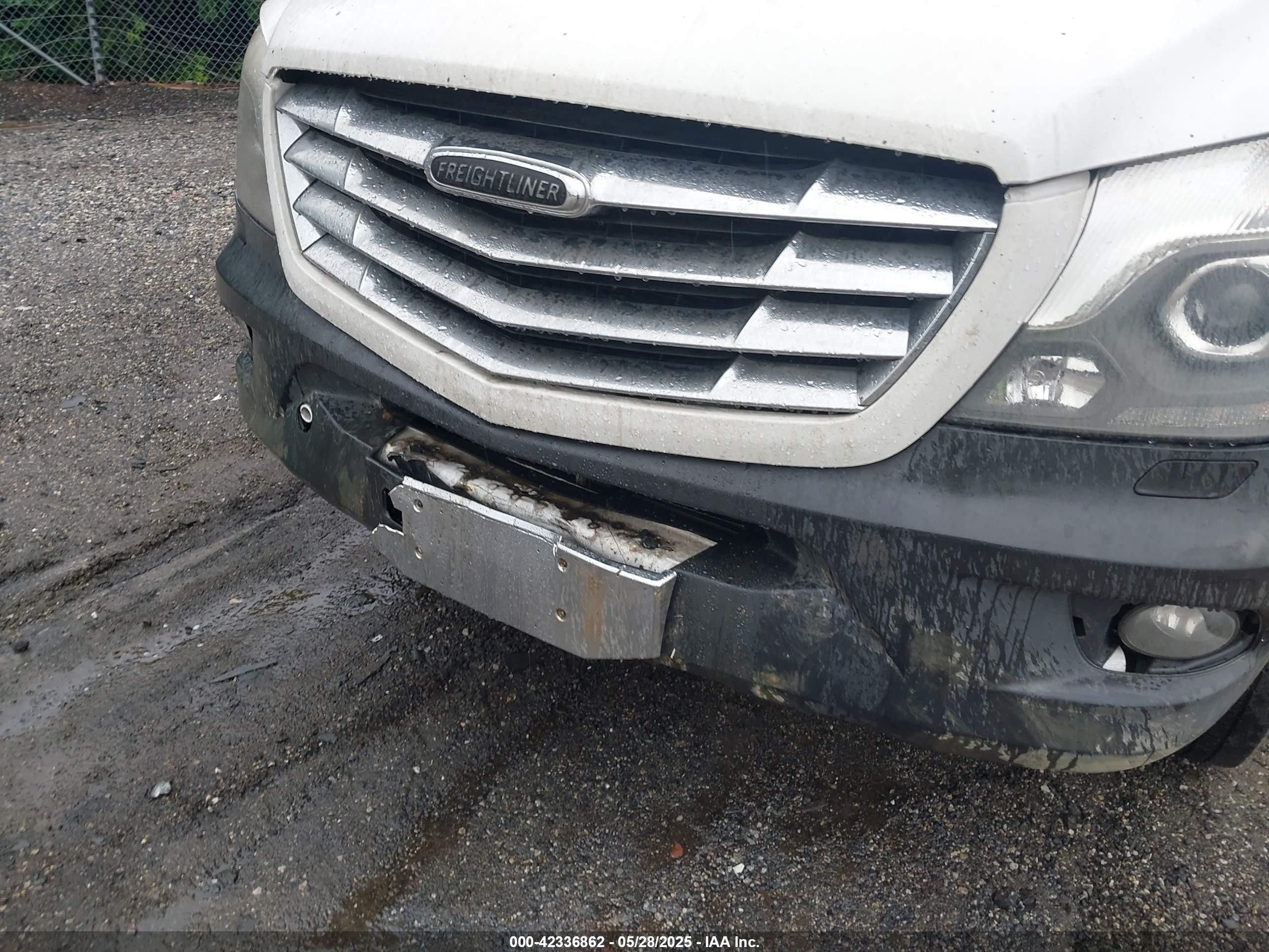 2014 Freightliner Sprinter 2500 High  Roof Белый vin: WDYPE8CCXE5889599