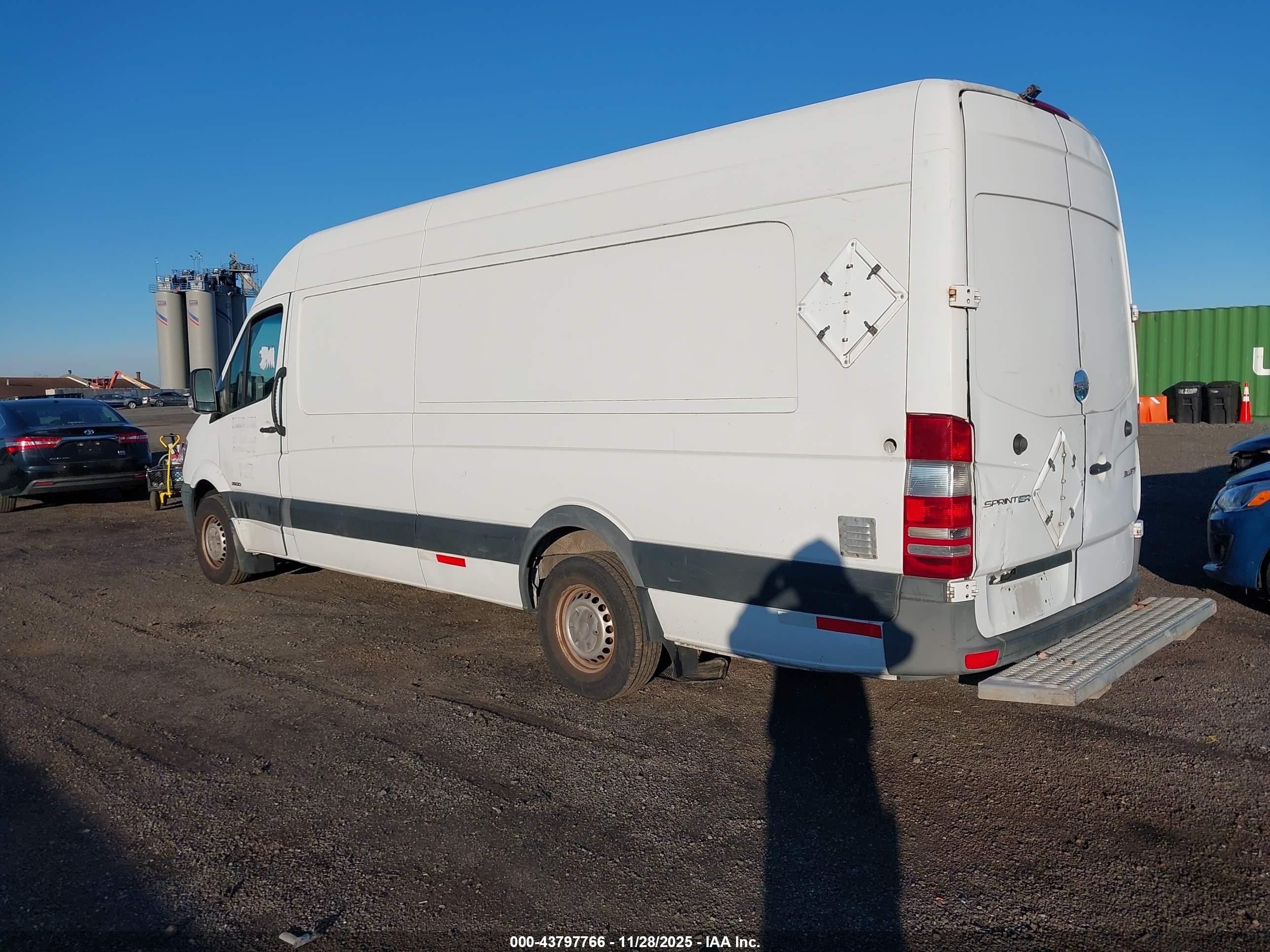 2014 Freightliner Sprinter 2500 High  Roof Белый vin: WDYPE8DB5E5916116