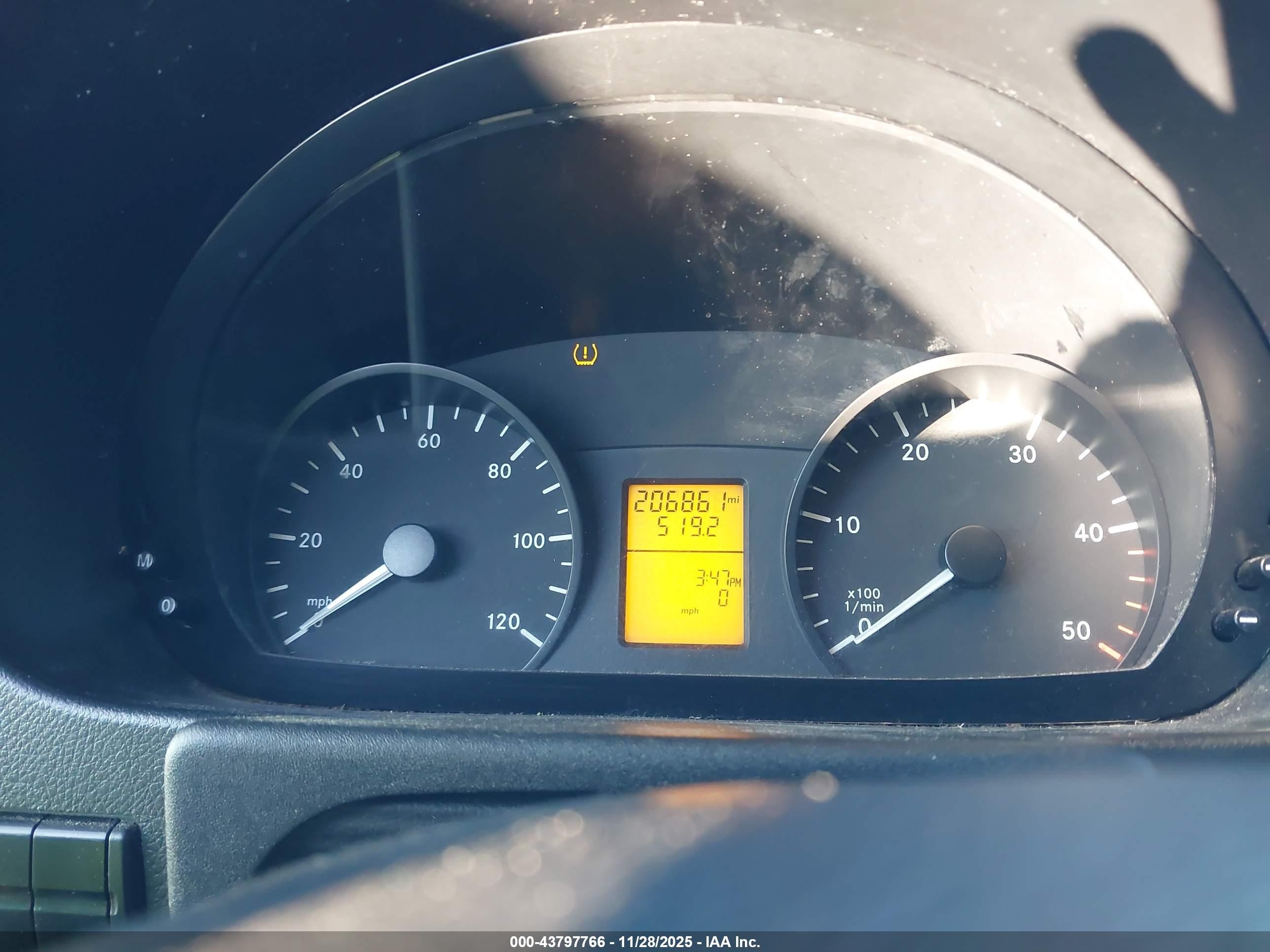2014 Freightliner Sprinter 2500 High  Roof Белый vin: WDYPE8DB5E5916116