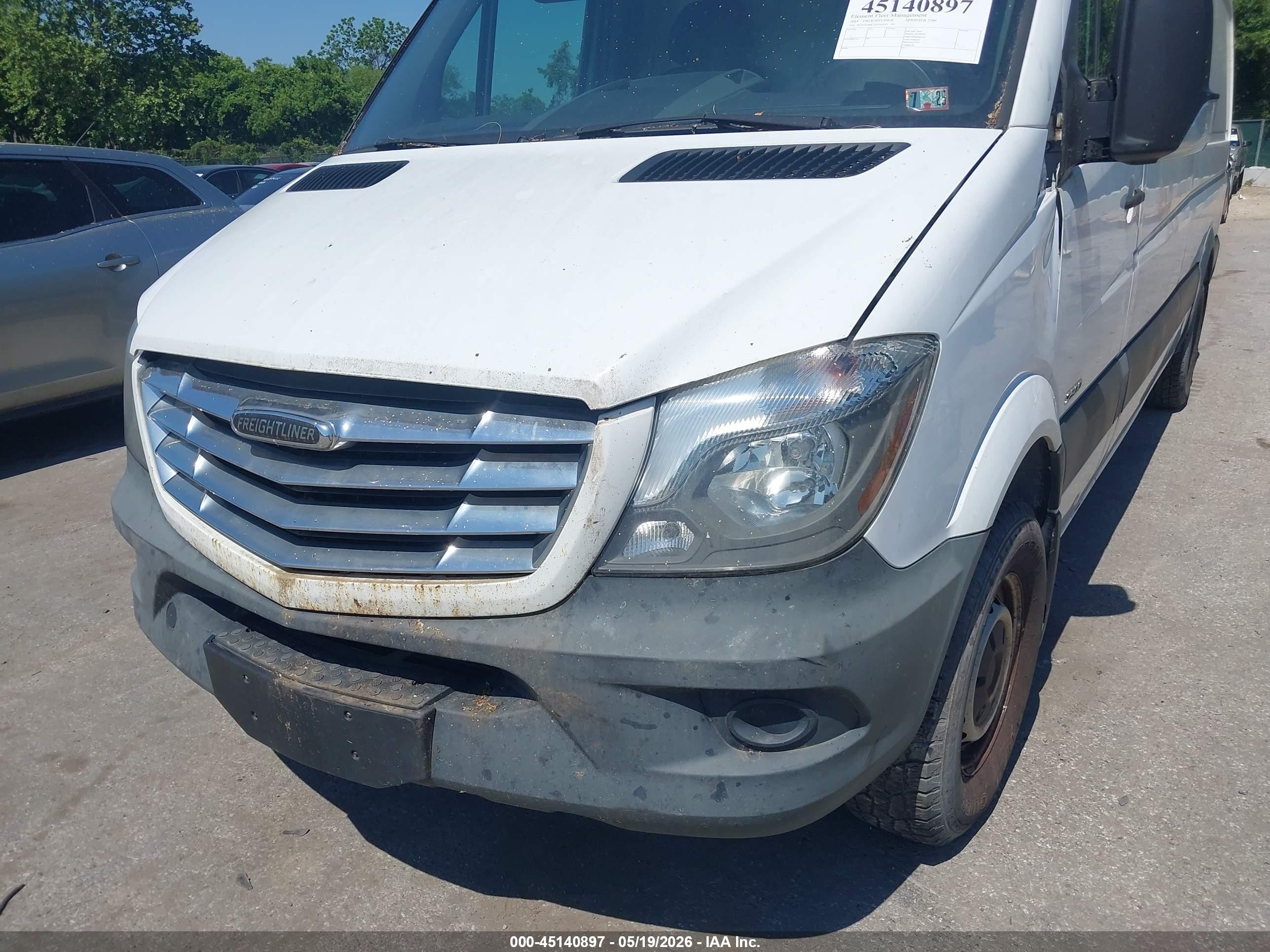 2014 Freightliner Sprinter 2500 High  Roof White vin: WDYPE8DC7E5910553