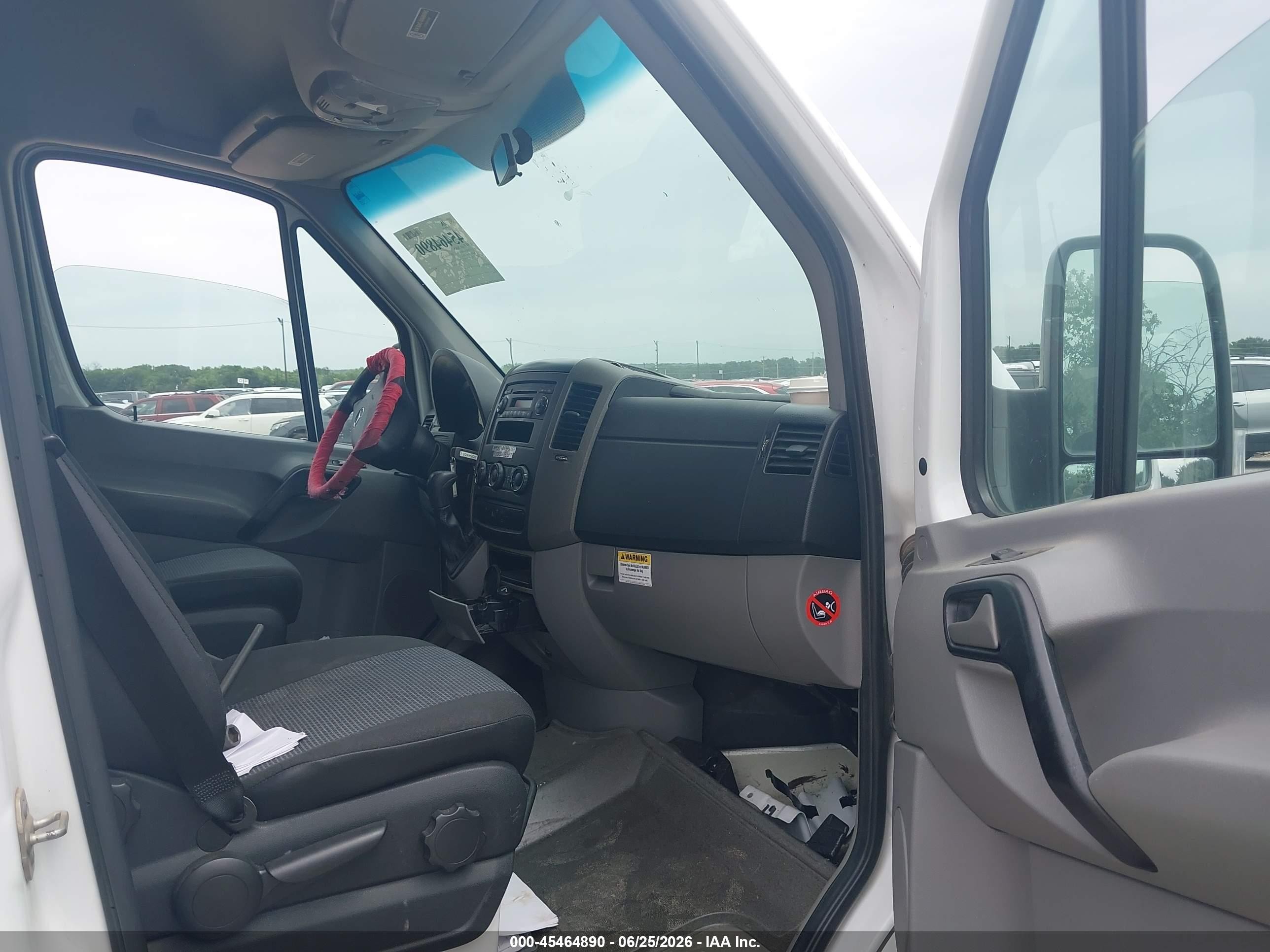 2011 Mercedes-benz Sprinter 2500 Normal Roof White vin: WDZPE7CC0B5544552