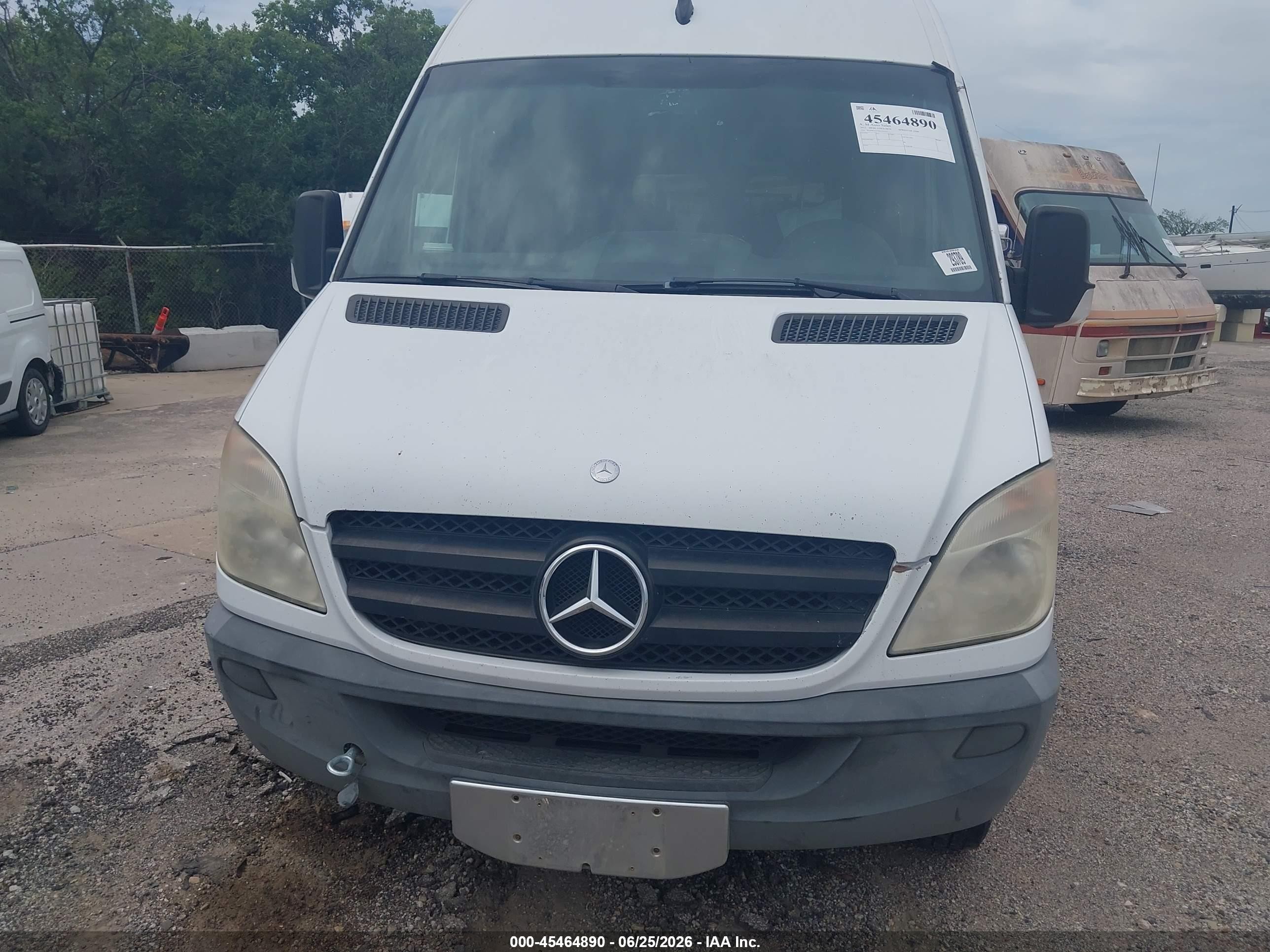 2011 Mercedes-benz Sprinter 2500 Normal Roof White vin: WDZPE7CC0B5544552