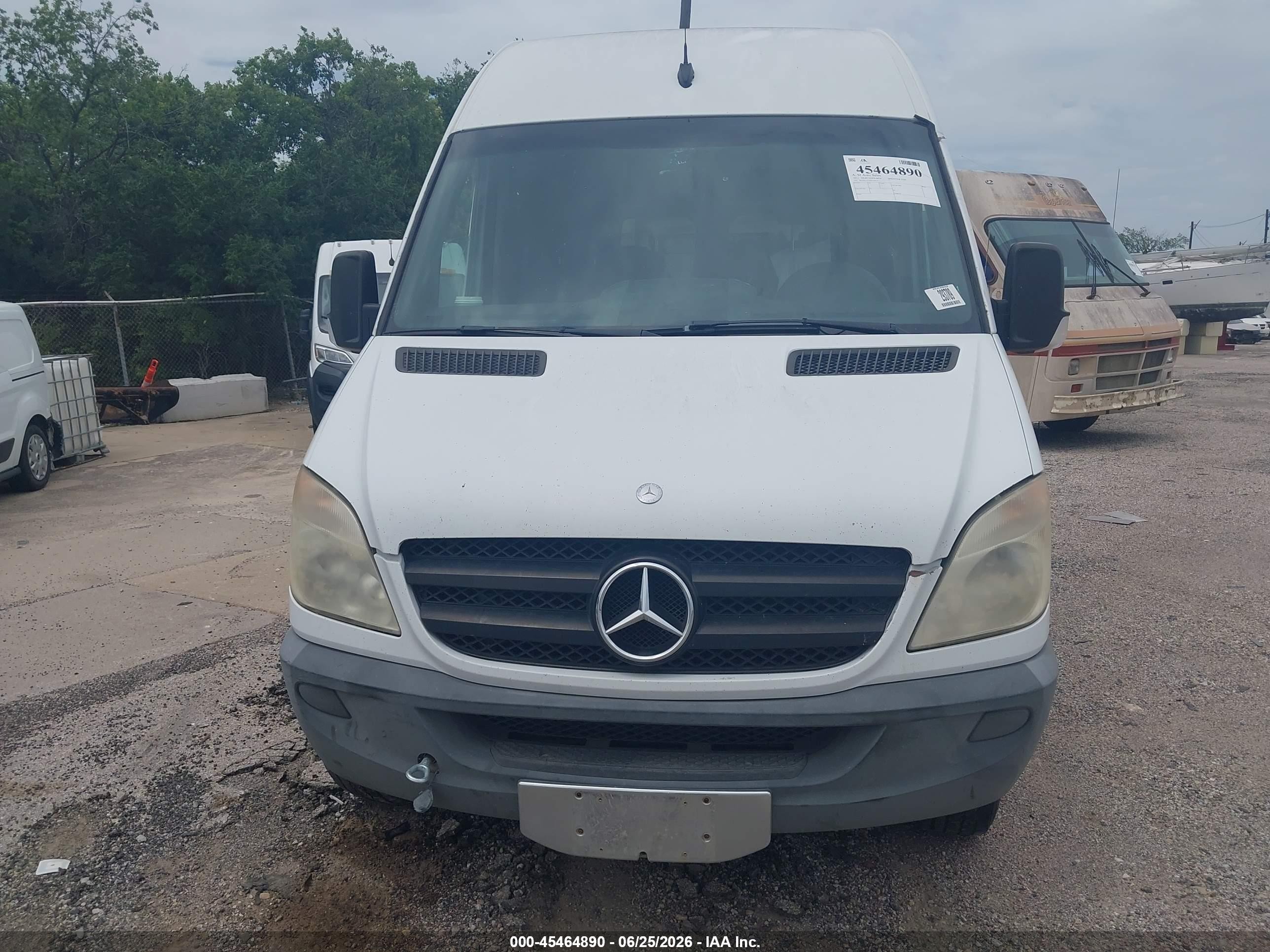 2011 Mercedes-benz Sprinter 2500 Normal Roof White vin: WDZPE7CC0B5544552