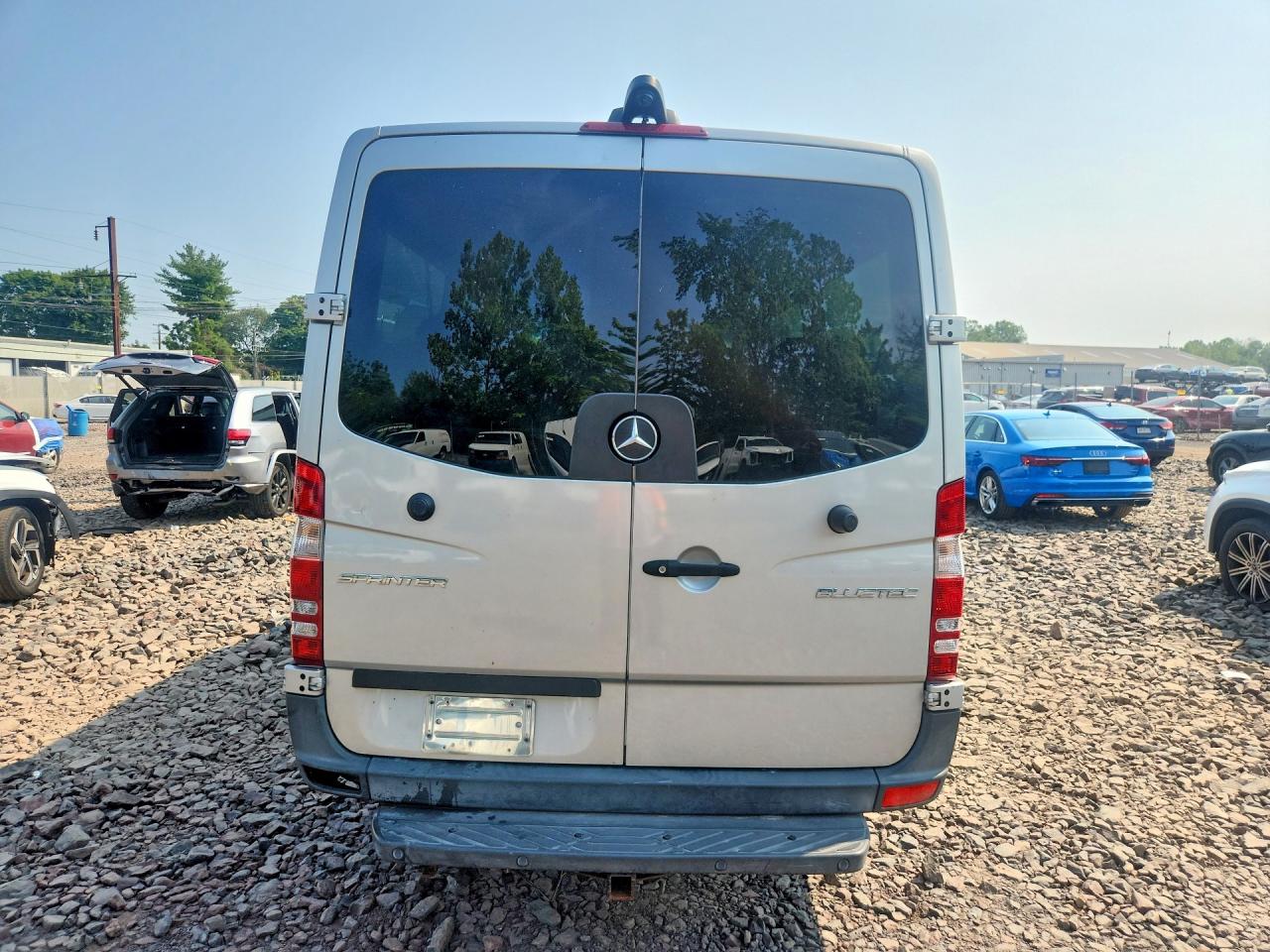 2015 Mercedes-benz Sprinter 2500 Silver vin: WDZPE7CC1F5945078