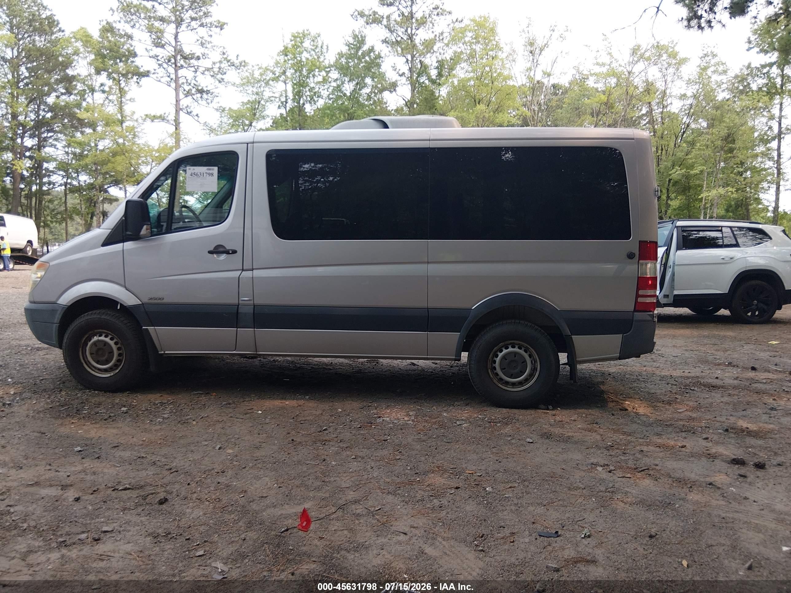 2011 Mercedes-benz Sprinter 2500 Normal Roof Gray vin: WDZPE7CC7B5553846