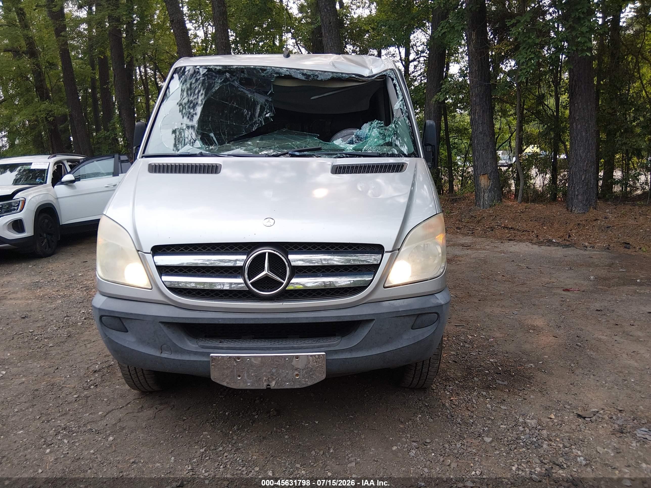 2011 Mercedes-benz Sprinter 2500 Normal Roof Gray vin: WDZPE7CC7B5553846