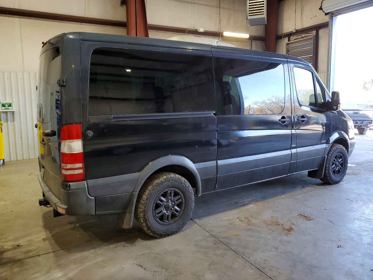 2010 Mercedes-benz Sprinter 2500 Black vin: WDZPE7CC8A5451549