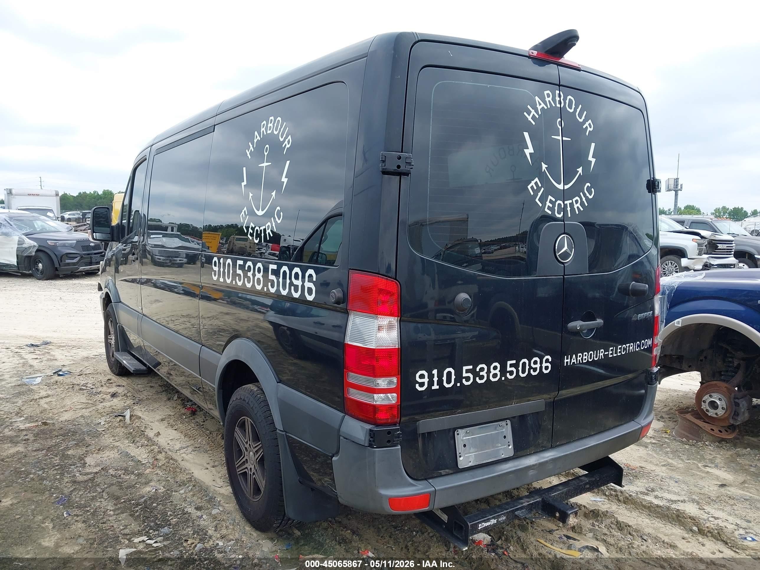 2013 Mercedes-benz Sprinter 2500 Normal Roof Black vin: WDZPE7CC8D5788095