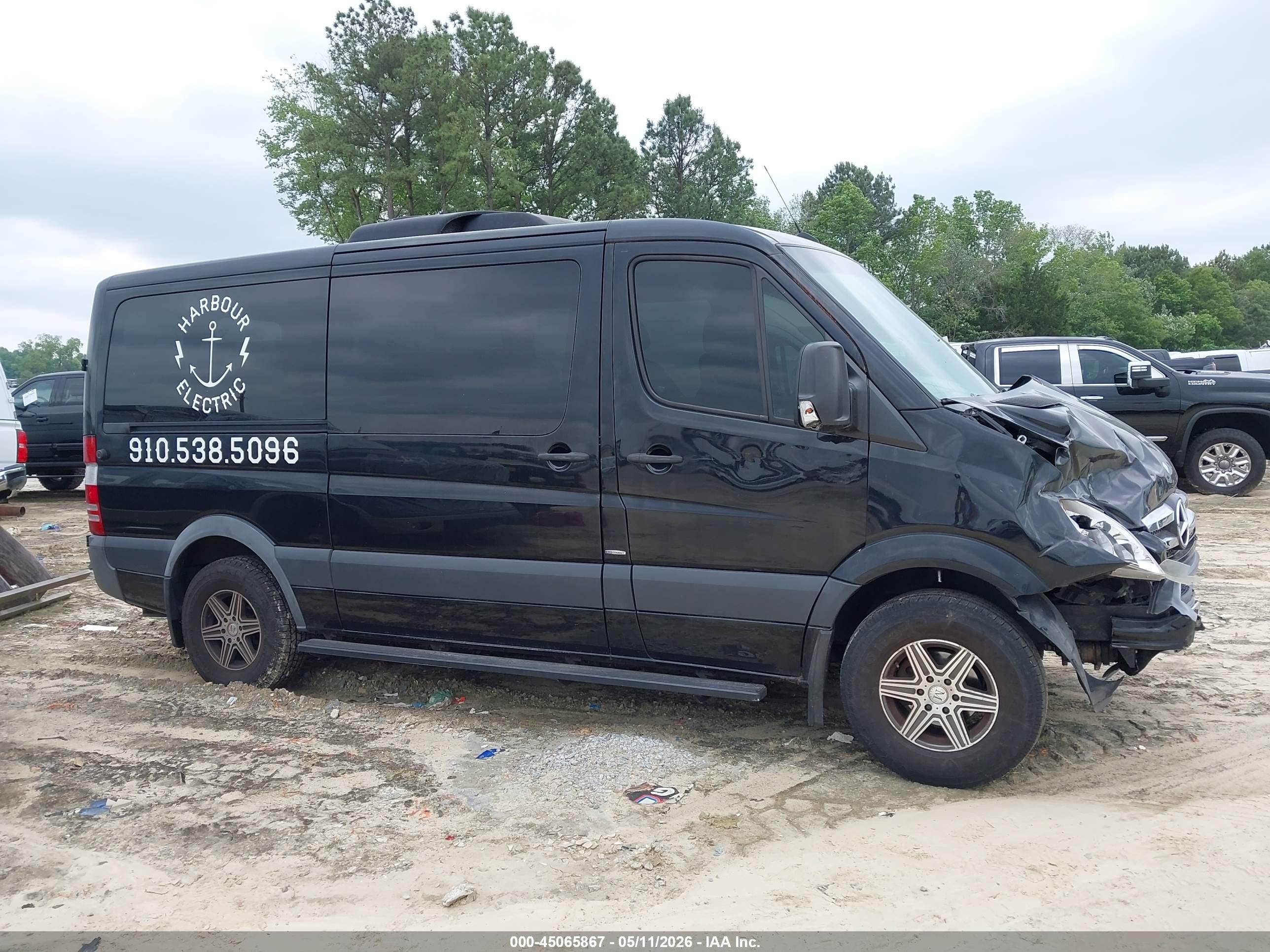 2013 Mercedes-benz Sprinter 2500 Normal Roof Black vin: WDZPE7CC8D5788095