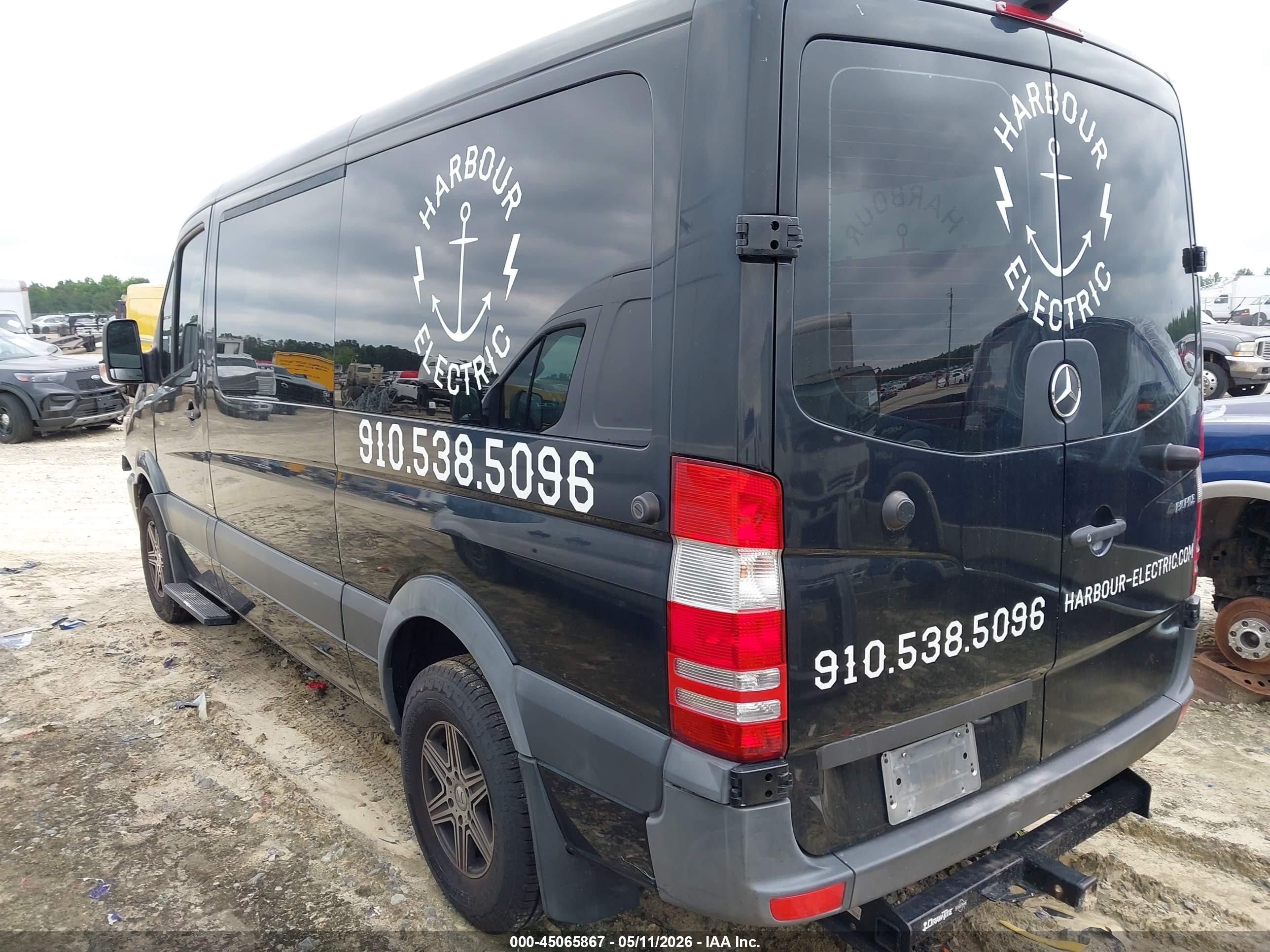 2013 Mercedes-benz Sprinter 2500 Normal Roof Black vin: WDZPE7CC8D5788095