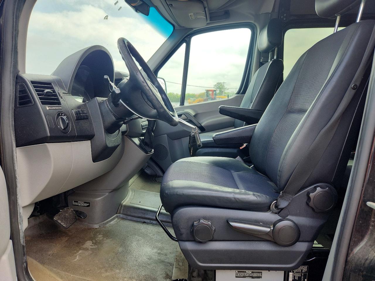 2010 Mercedes-benz Sprinter 2500 Black vin: WDZPE7CCXA5478817