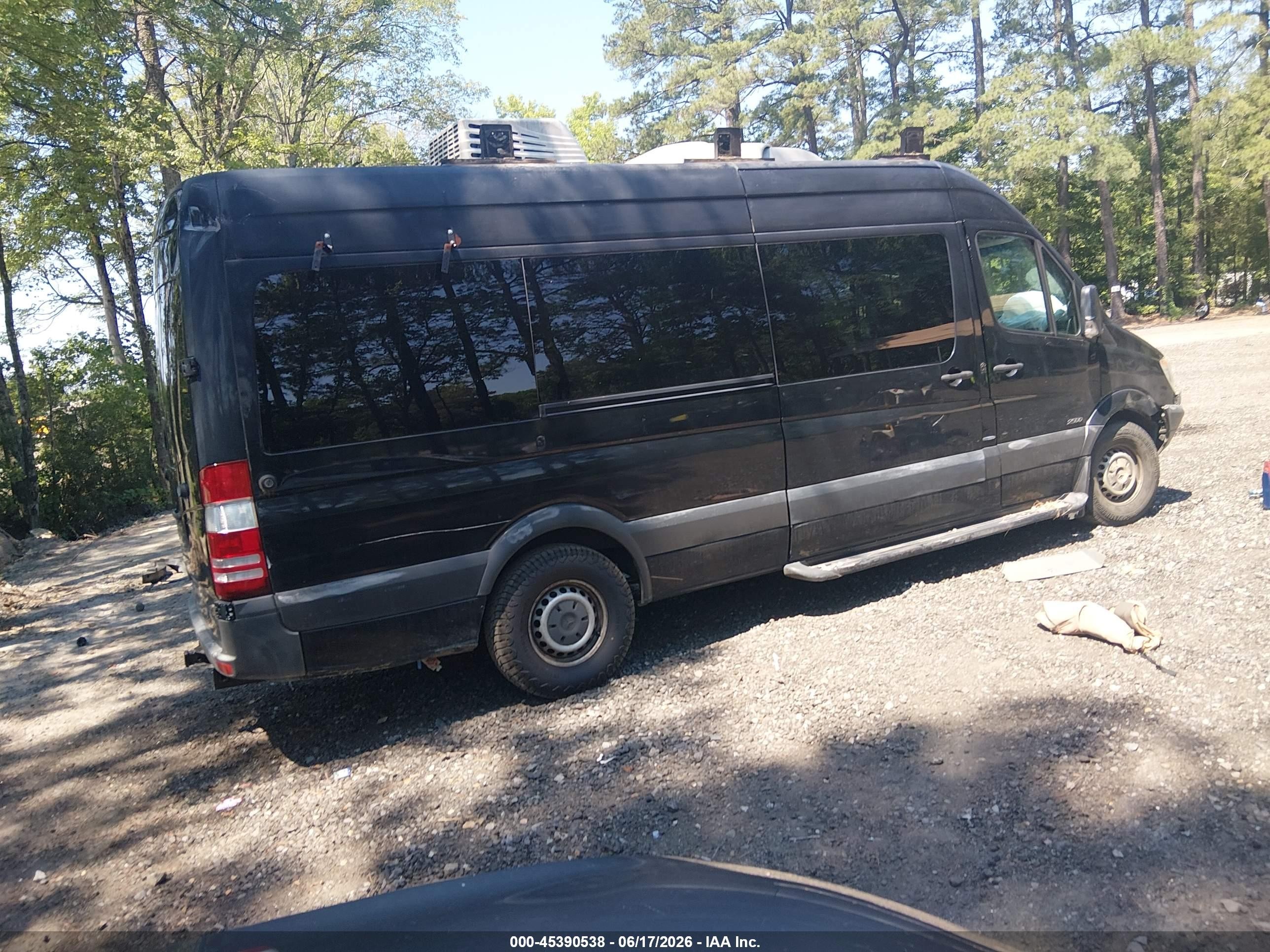 2013 Mercedes-benz Sprinter 2500 High  Roof Black vin: WDZPE8CC0D5728446