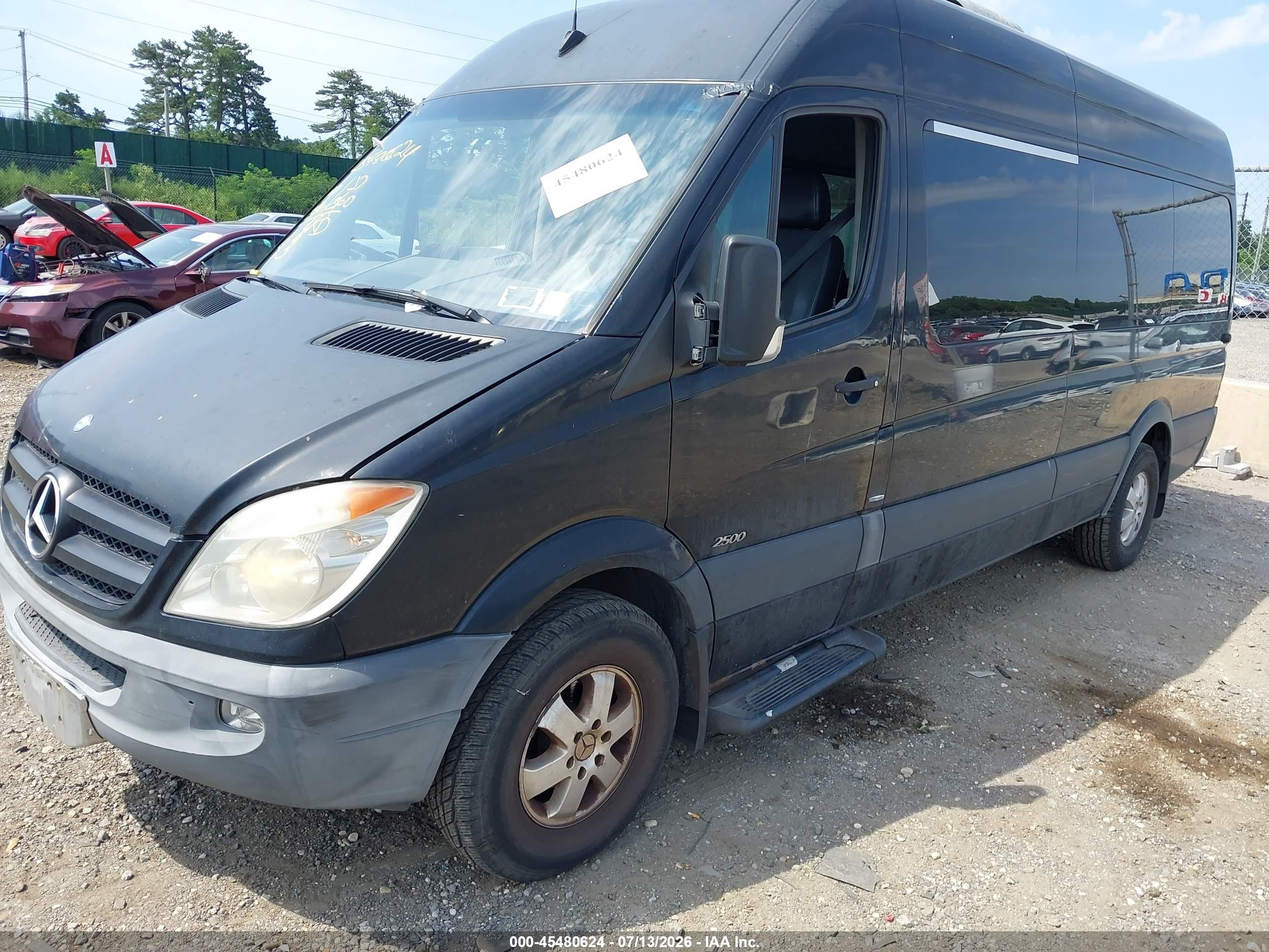 2011 Mercedes-benz Sprinter 2500 High  Roof Black vin: WDZPE8CC1B5579882