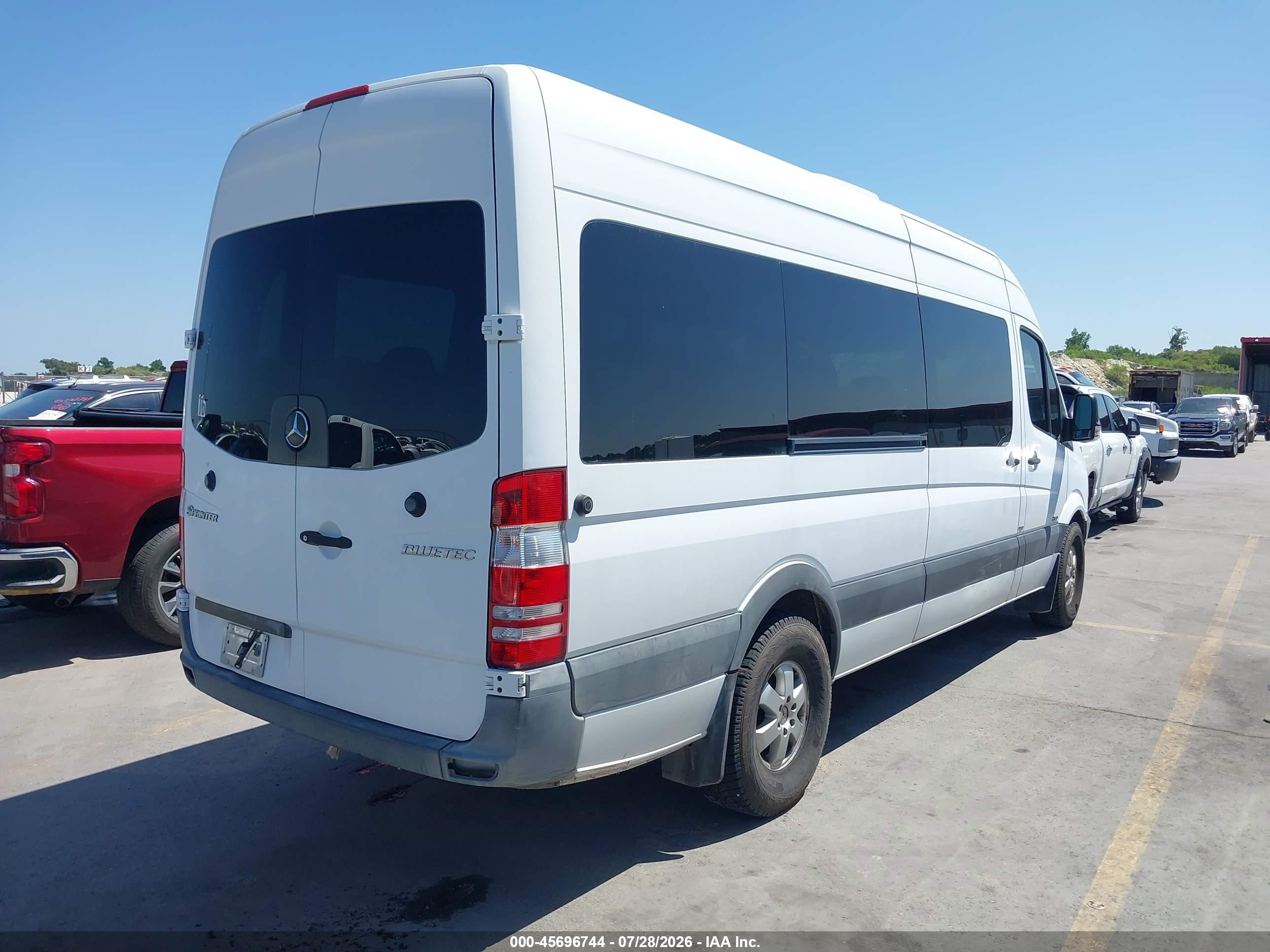 2012 Mercedes-benz Sprinter 2500 High  Roof White vin: WDZPE8CC3C5637797