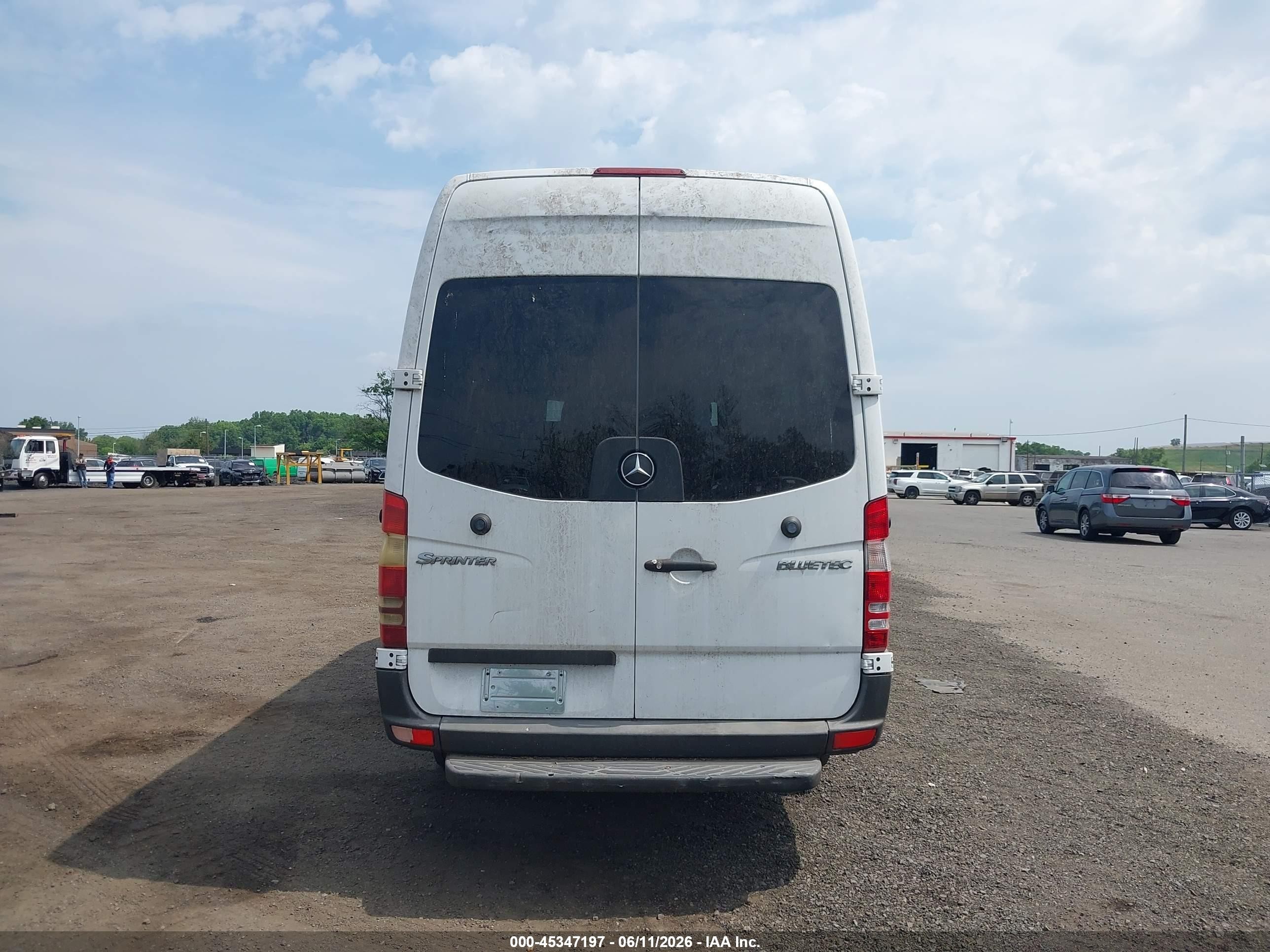 2013 Mercedes-benz Sprinter 2500 High  Roof Белый vin: WDZPE8CC5D5728443