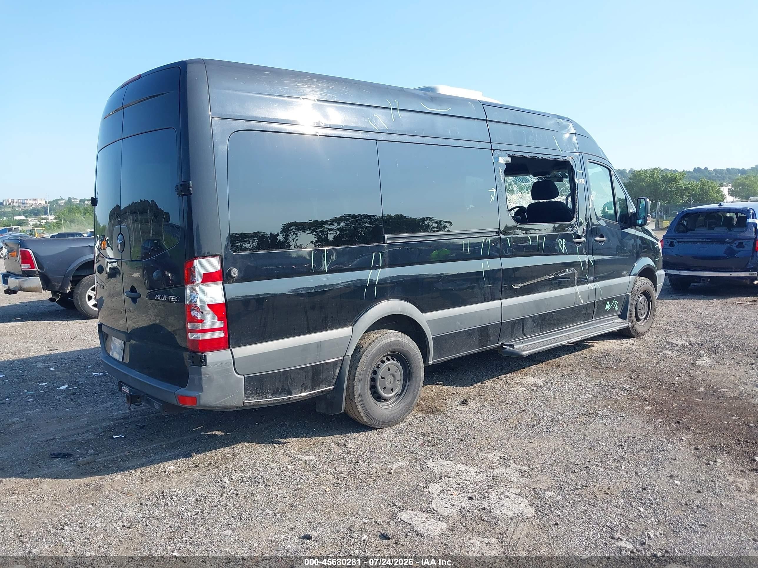 2013 Mercedes-benz Sprinter 2500 High  Roof Black vin: WDZPE8CC6D5743050