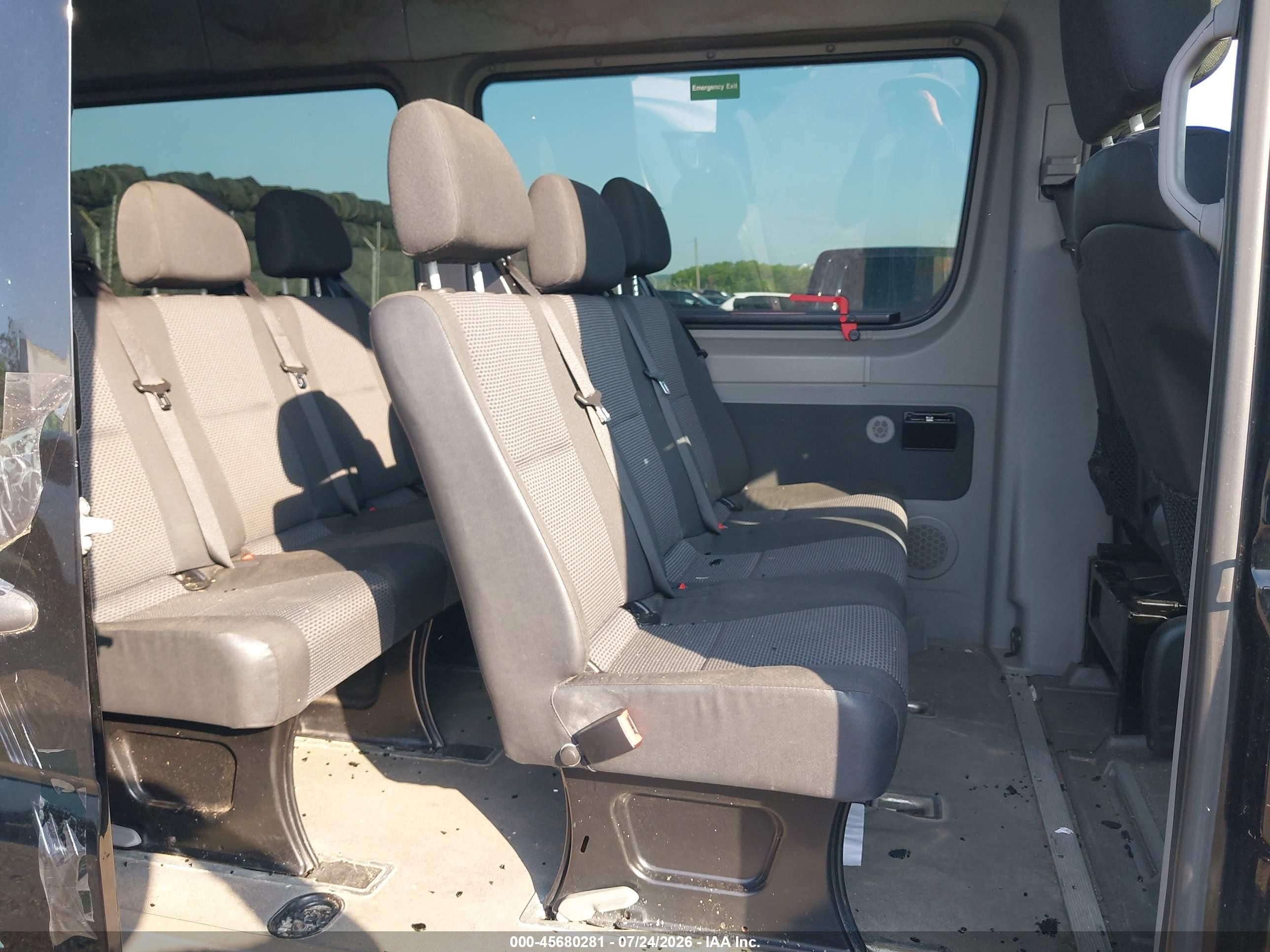 2013 Mercedes-benz Sprinter 2500 High  Roof Black vin: WDZPE8CC6D5743050