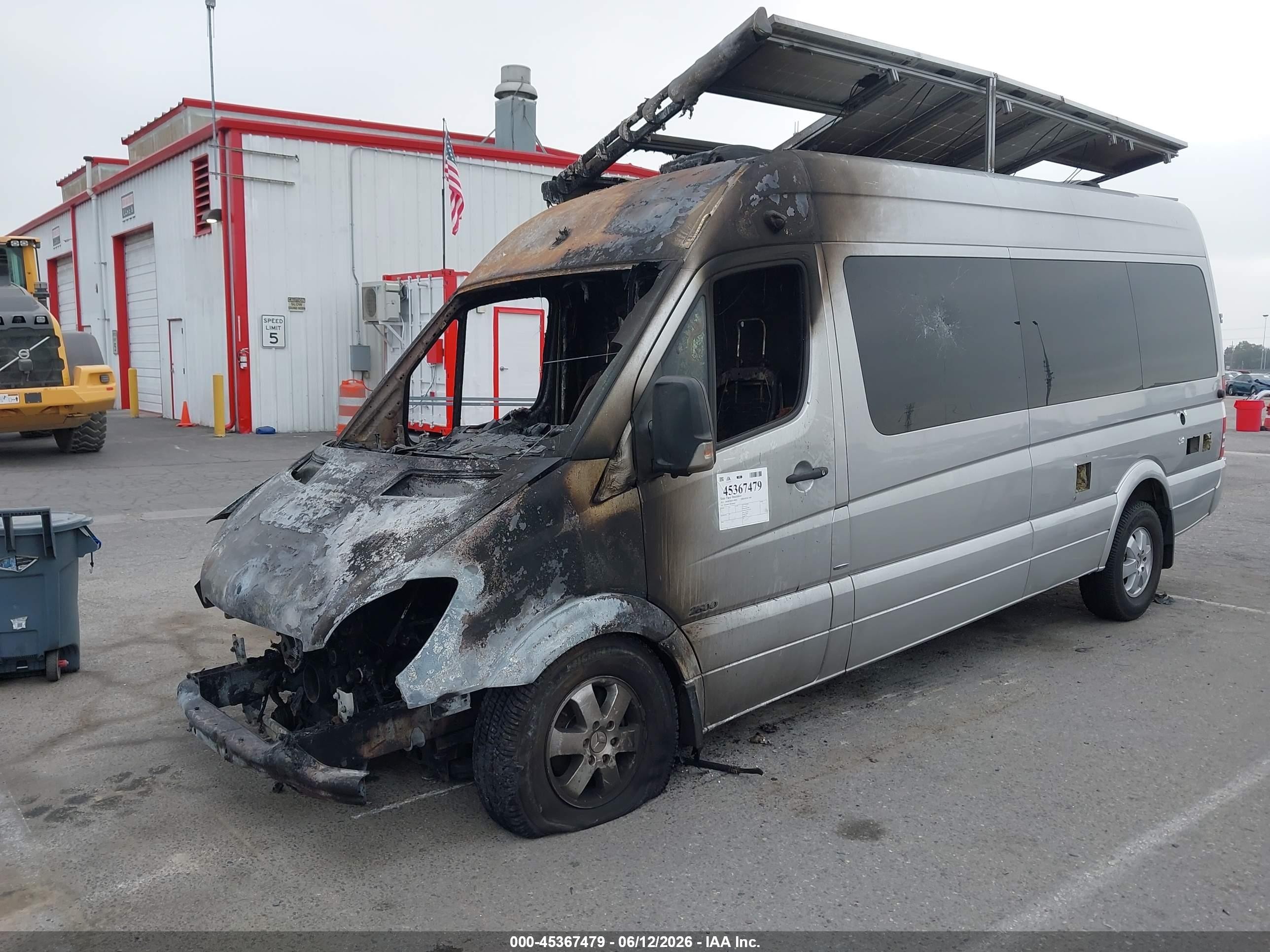 2011 Mercedes-benz Sprinter 2500 High  Roof Silver vin: WDZPE8CC8B5545048