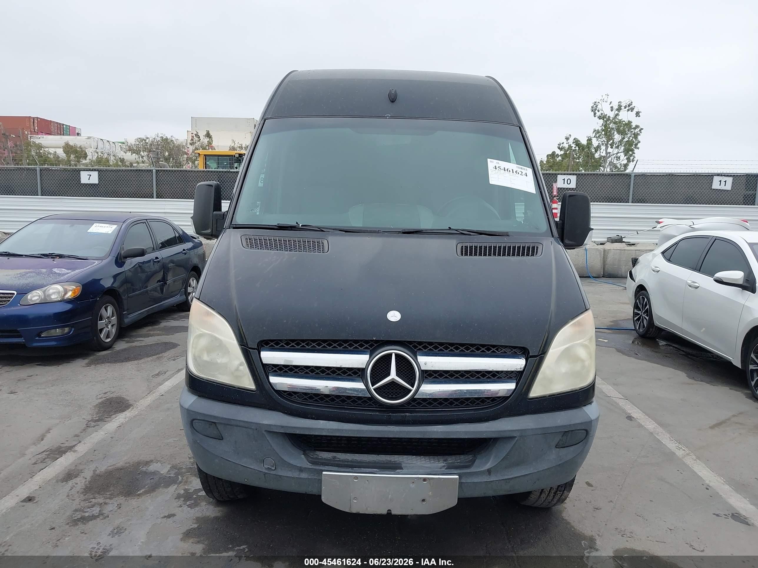2013 Mercedes-benz Sprinter 2500 High  Roof Black vin: WDZPE8CC9D5773269