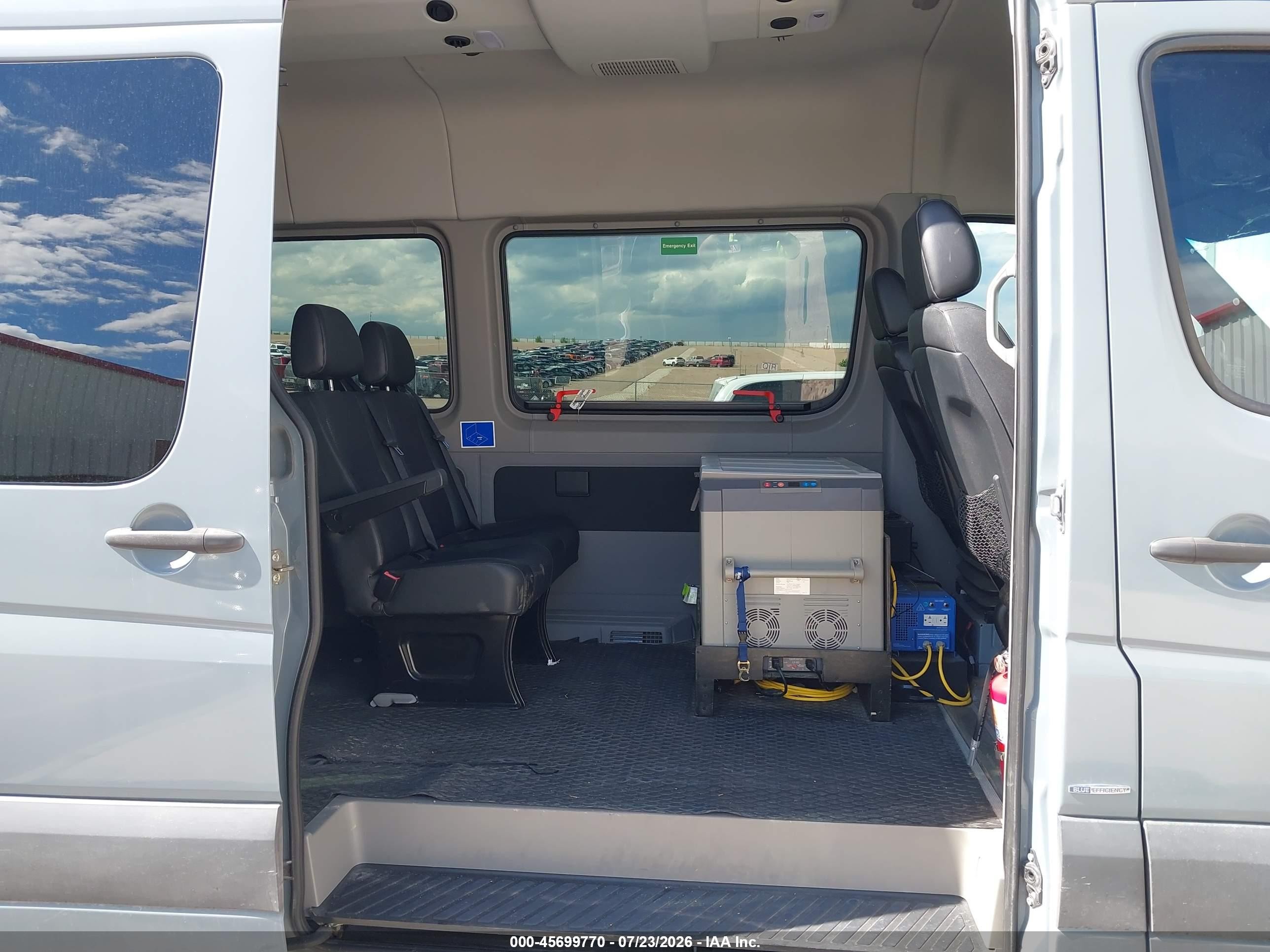 2015 Mercedes-benz Sprinter 2500 High  Roof Gray vin: WDZPE8DC0FP155943