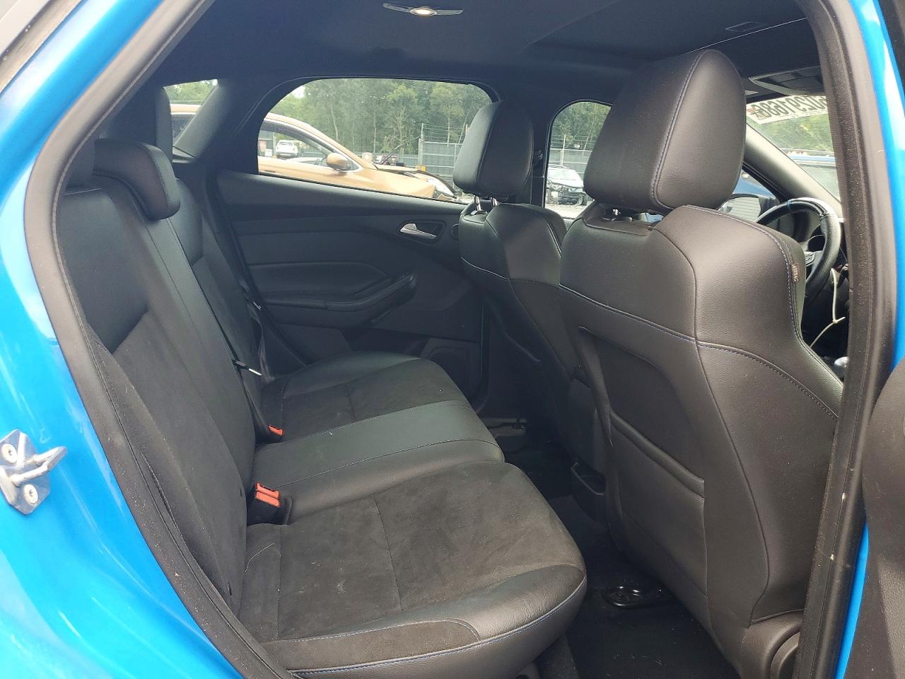 2017 Ford Focus Rs Blue vin: WF0DP3TH3H4124054