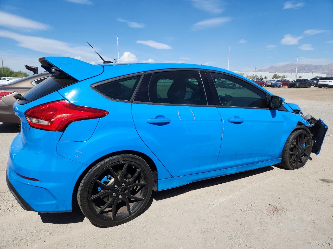2017 Ford Focus Rs Blue vin: WF0DP3TH6H4122654