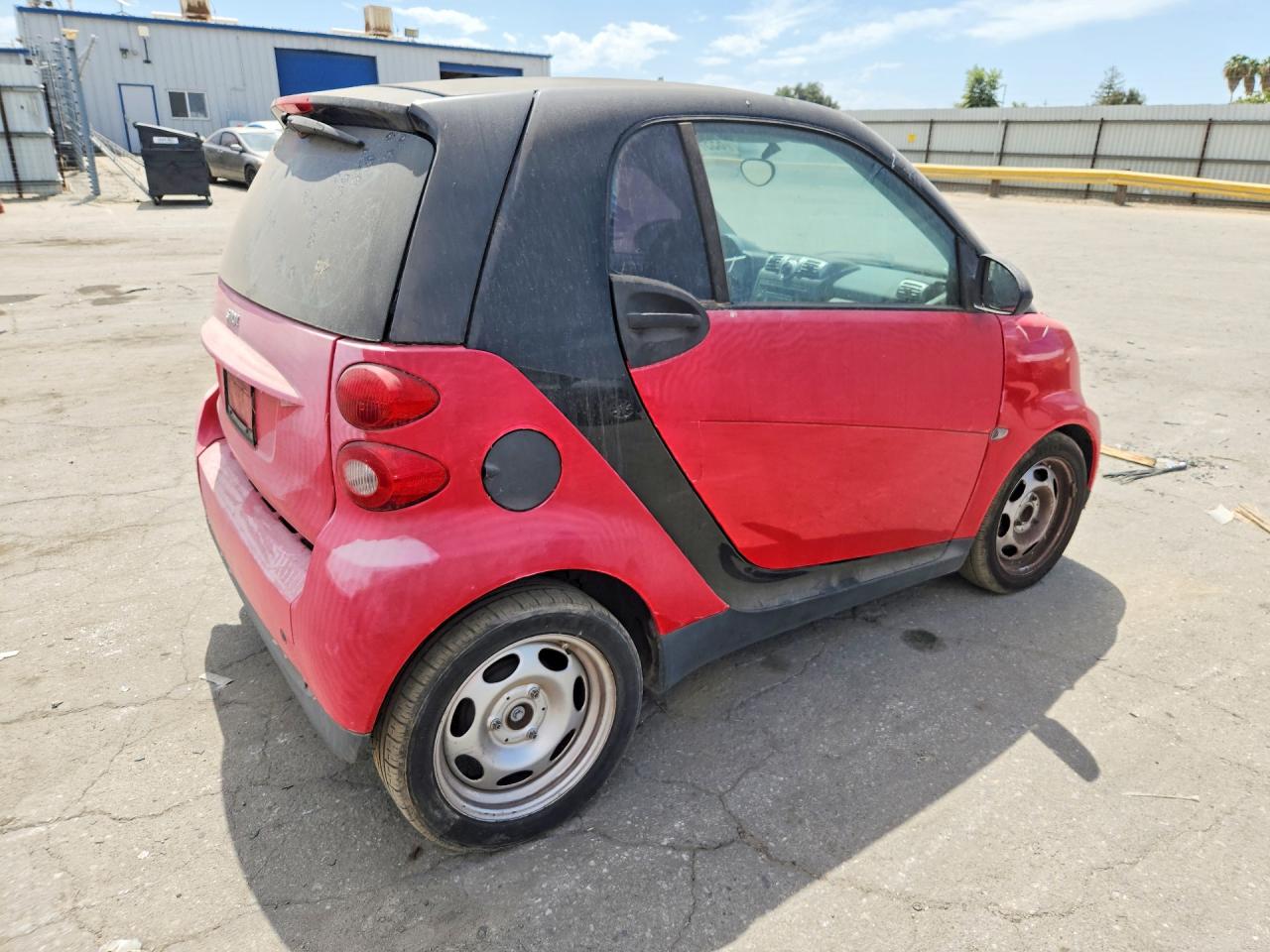 2009 Smart Fortwo Pure Red vin: WMEEJ31X09K223531