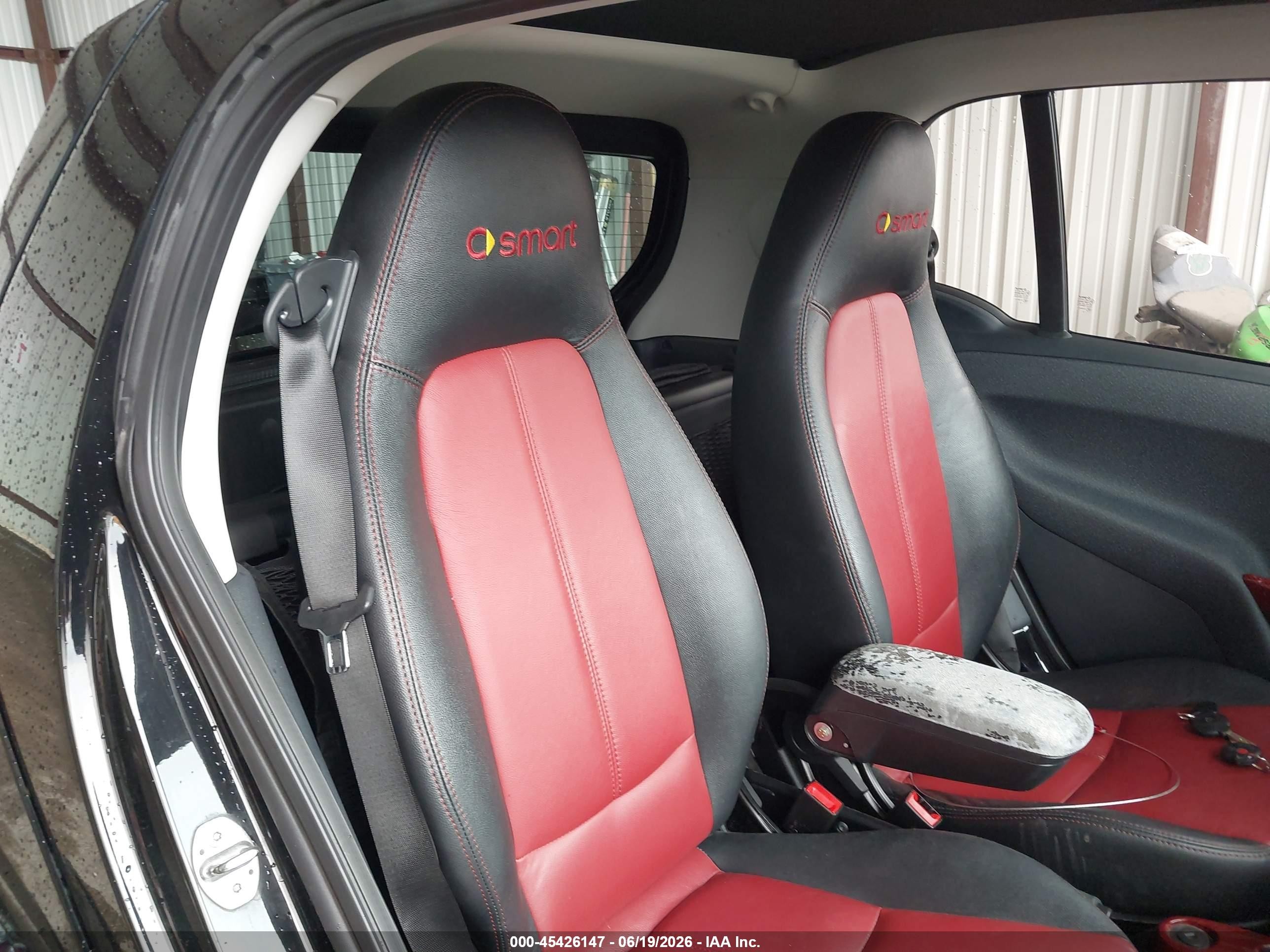 2009 Smart Fortwo Brabus/passion/pure Black vin: WMEEJ31X09K265567