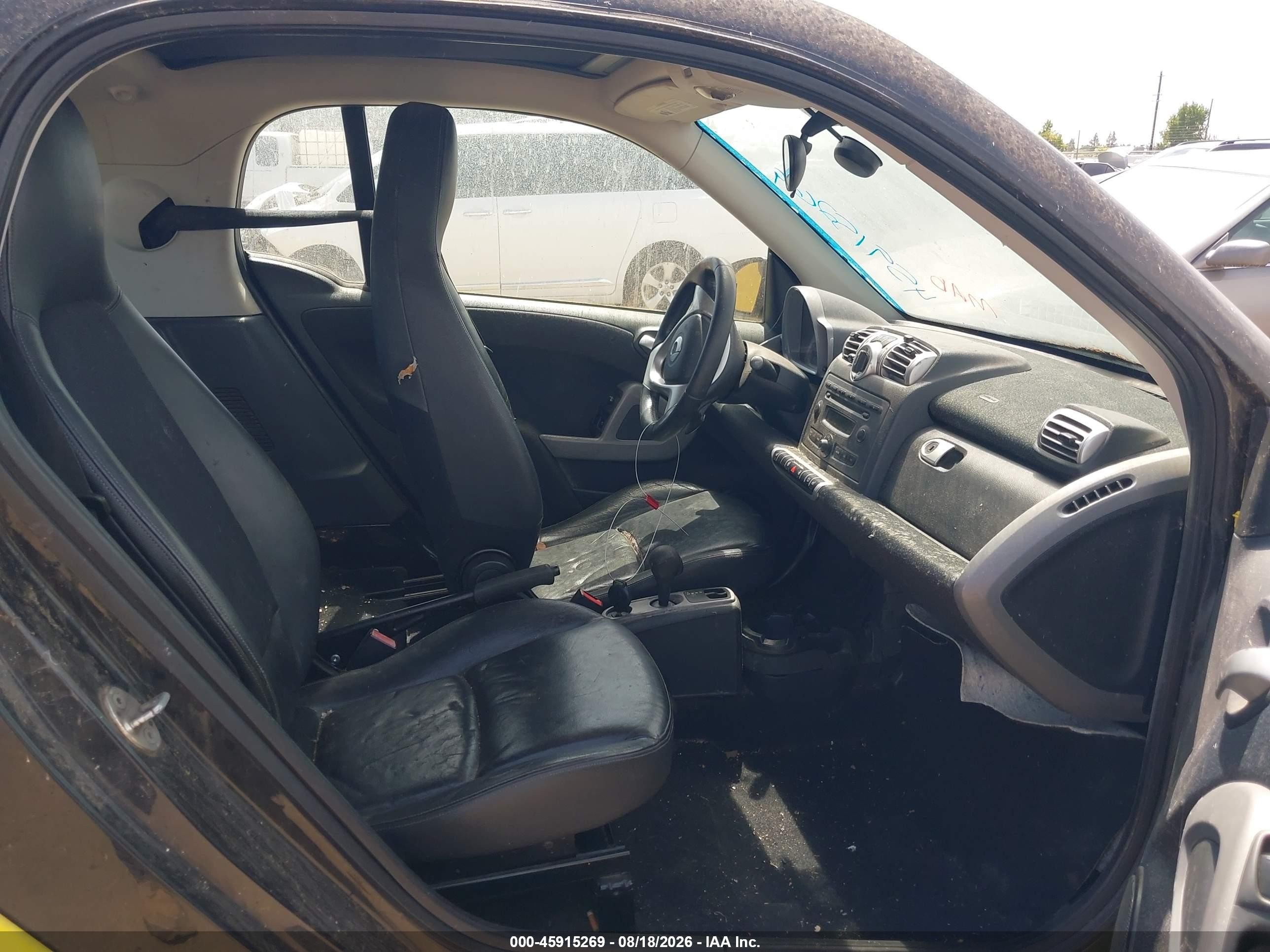 2008 Smart Fortwo Passion/pure Yellow vin: WMEEJ31X18K203030