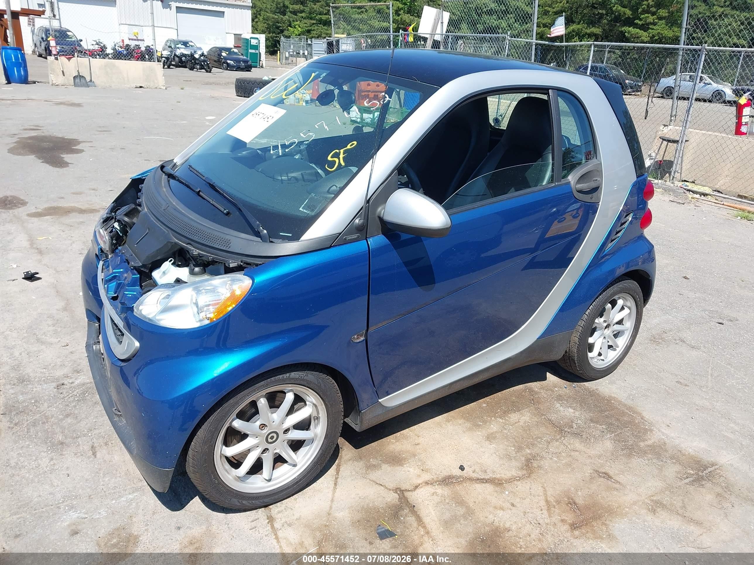 2008 Smart Fortwo Passion/pure Blue vin: WMEEJ31X38K205426