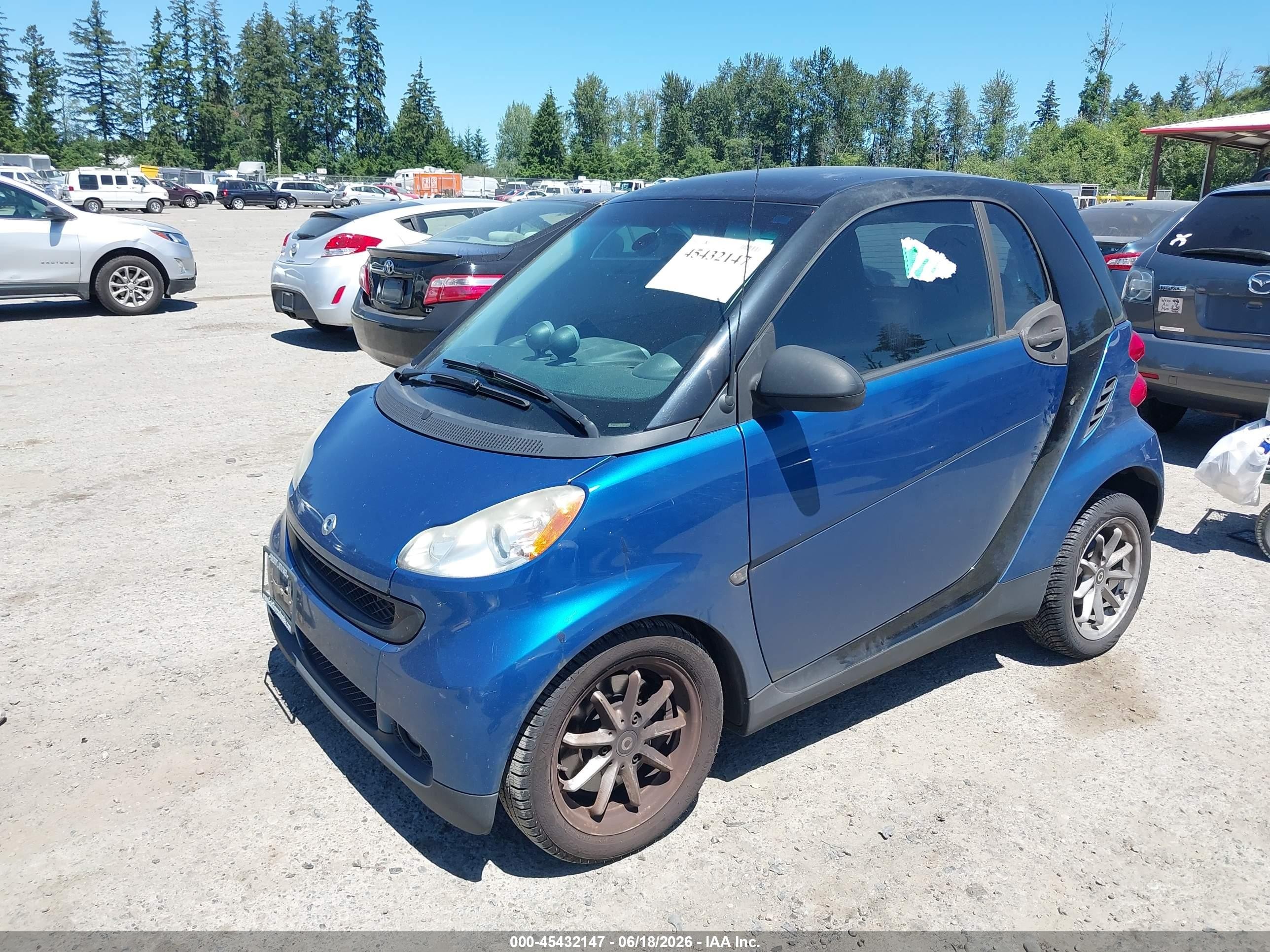 2008 Smart Fortwo Passion/pure Blue vin: WMEEJ31X48K122524