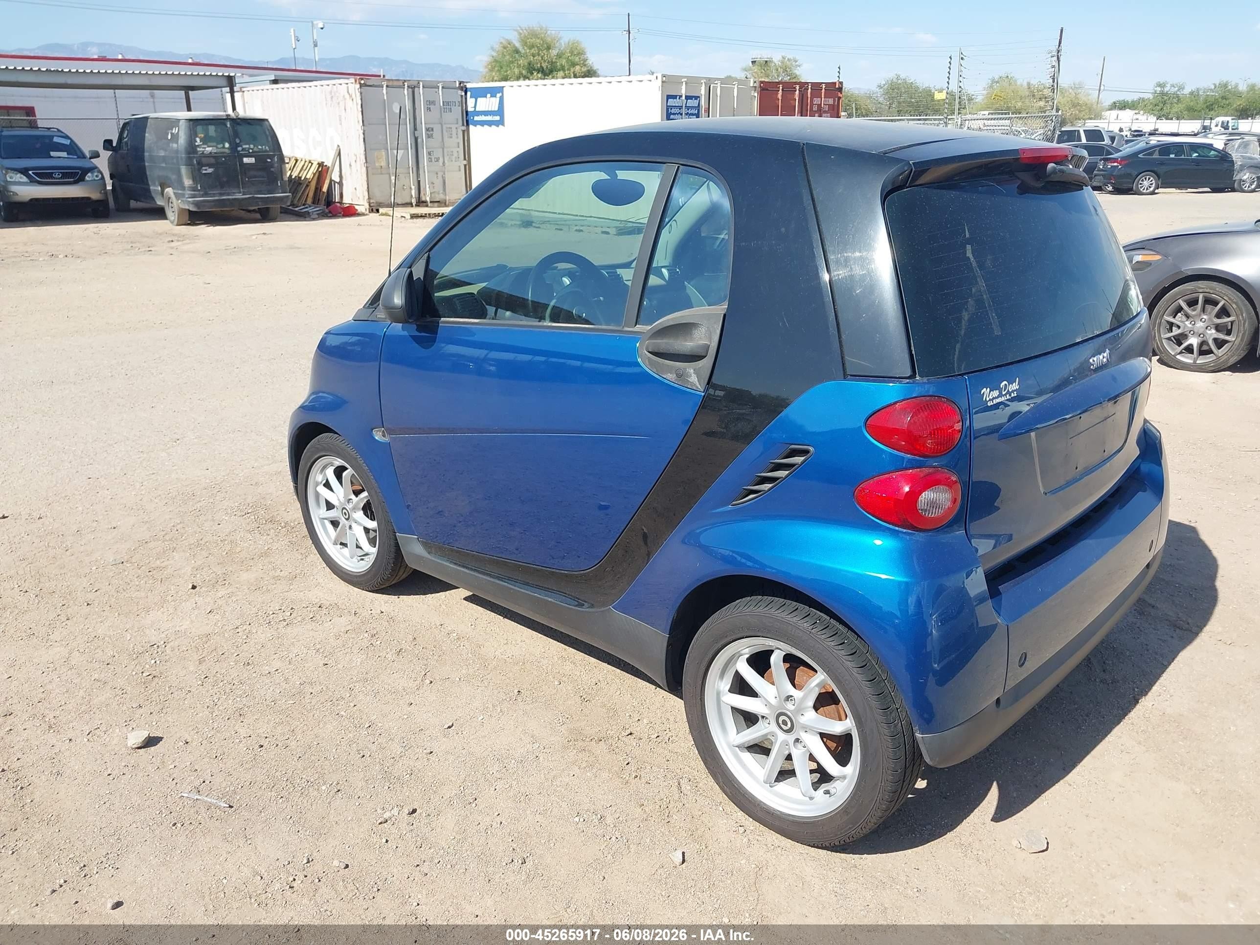 2008 Smart Fortwo Passion/pure Blue vin: WMEEJ31X58K165303