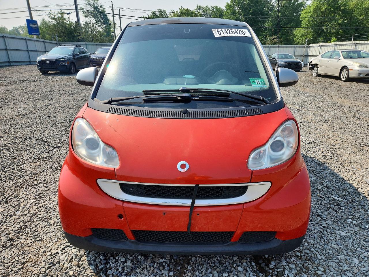 2008 Smart Fortwo Pure Two Tone vin: WMEEJ31X58K186684
