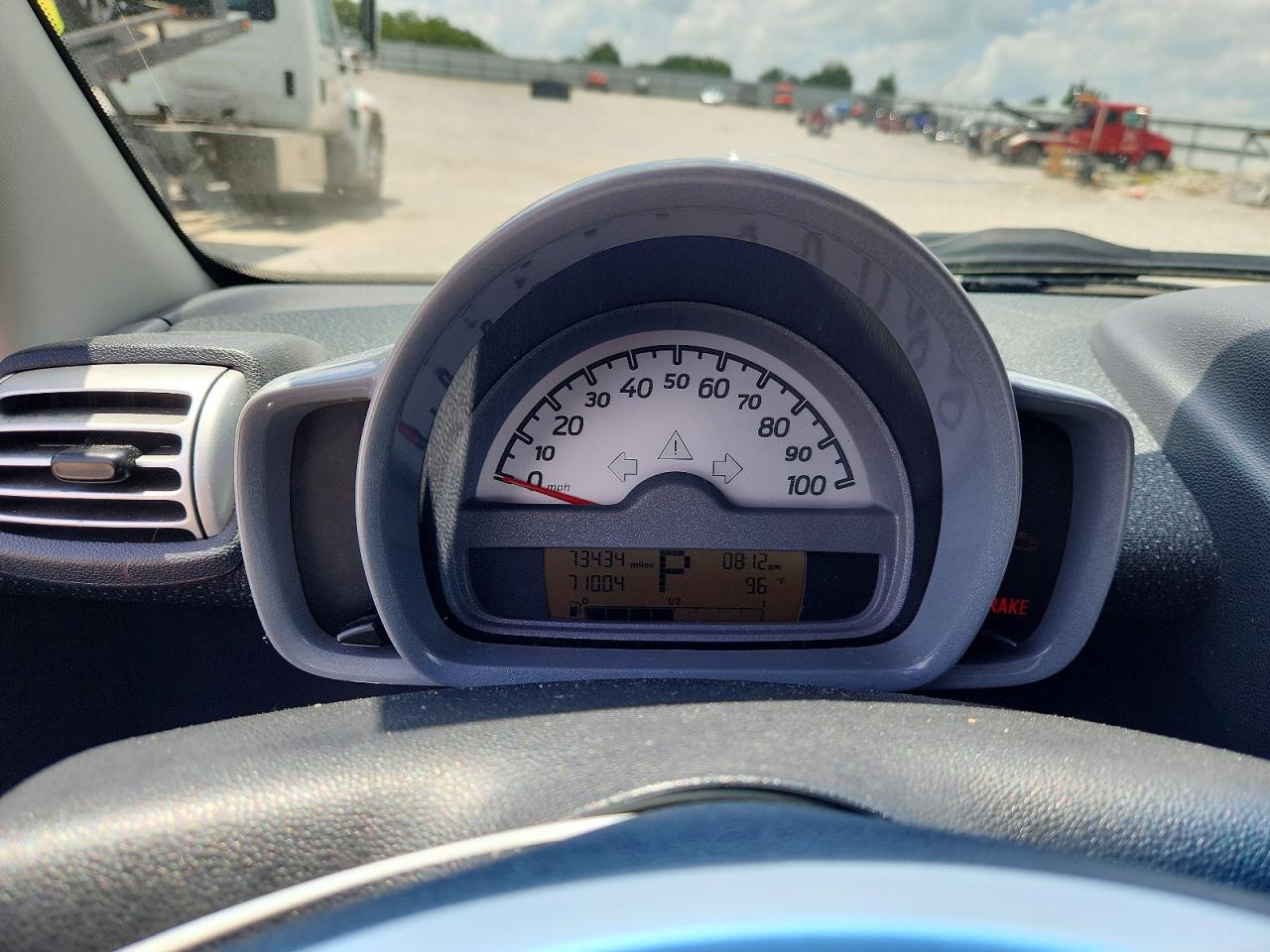 2008 Smart Fortwo Pure Silver vin: WMEEJ31X58K193344