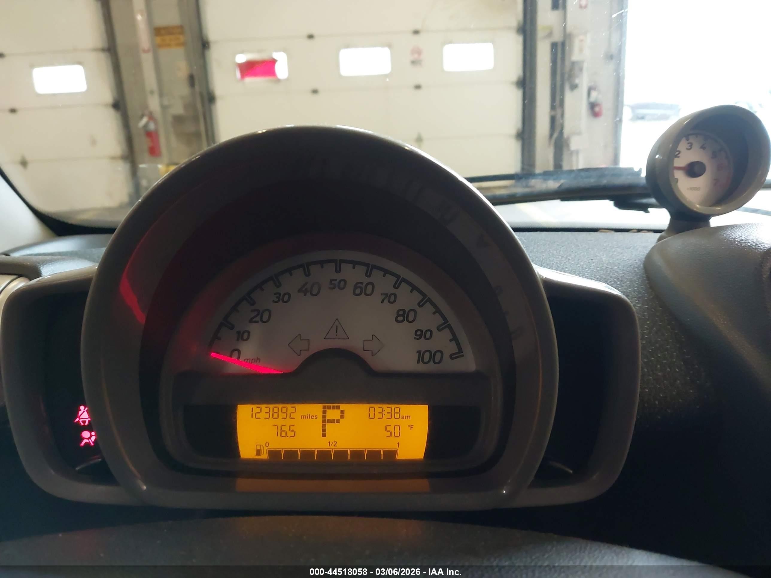 2008 Smart Fortwo Passion/pure Желтый vin: WMEEJ31X58K202933