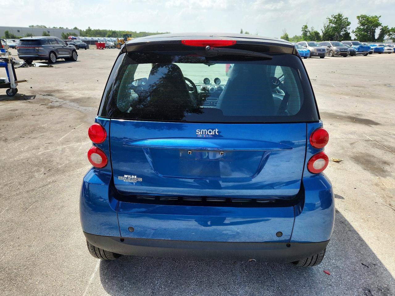2009 Smart Fortwo Pure Blue vin: WMEEJ31X59K254712