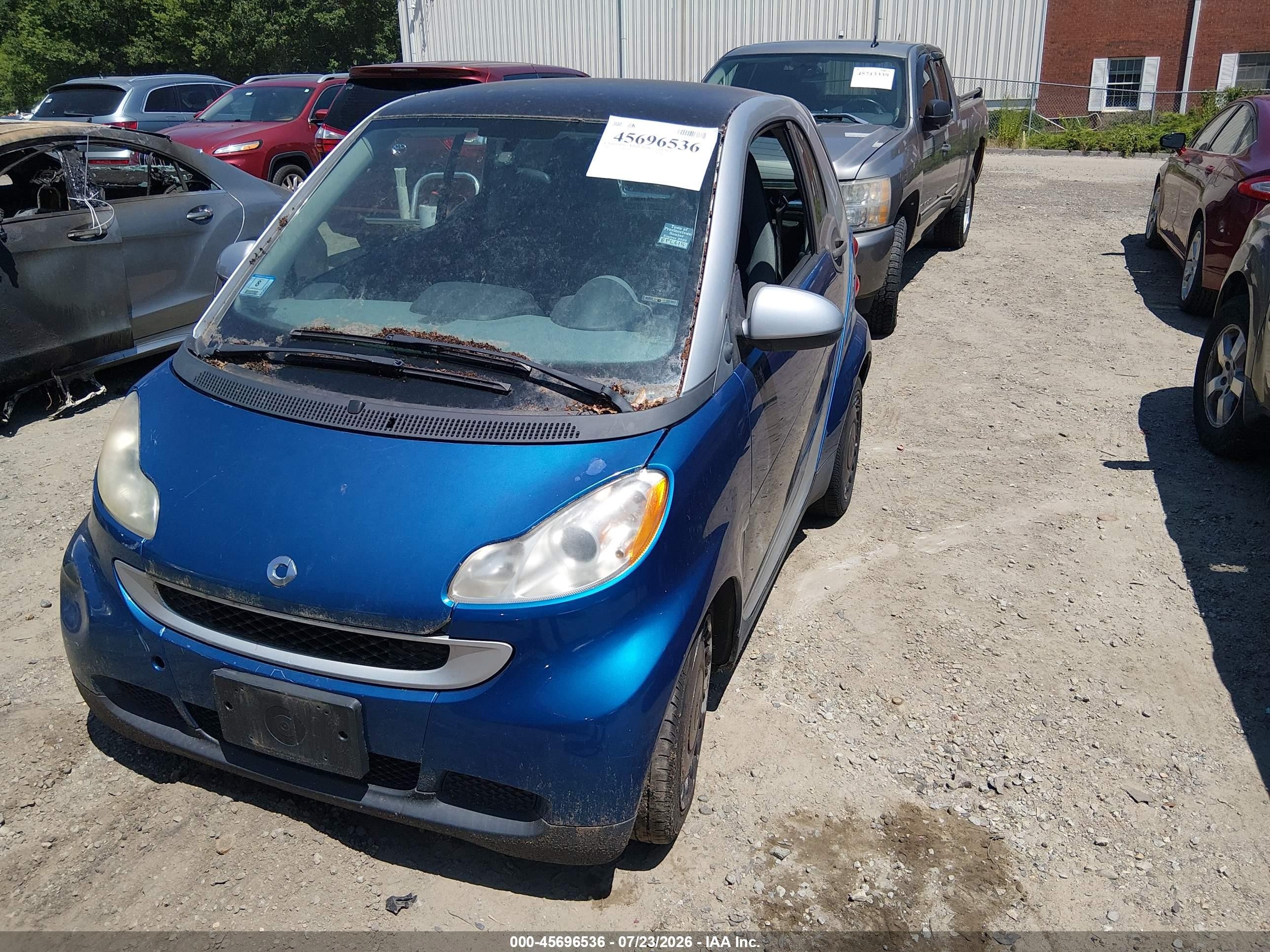 2008 Smart Fortwo Passion/pure Blue vin: WMEEJ31X78K135736