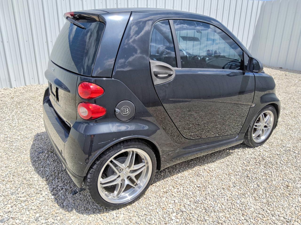 2009 Smart Fortwo Pure Черный vin: WMEEJ31X79K233571