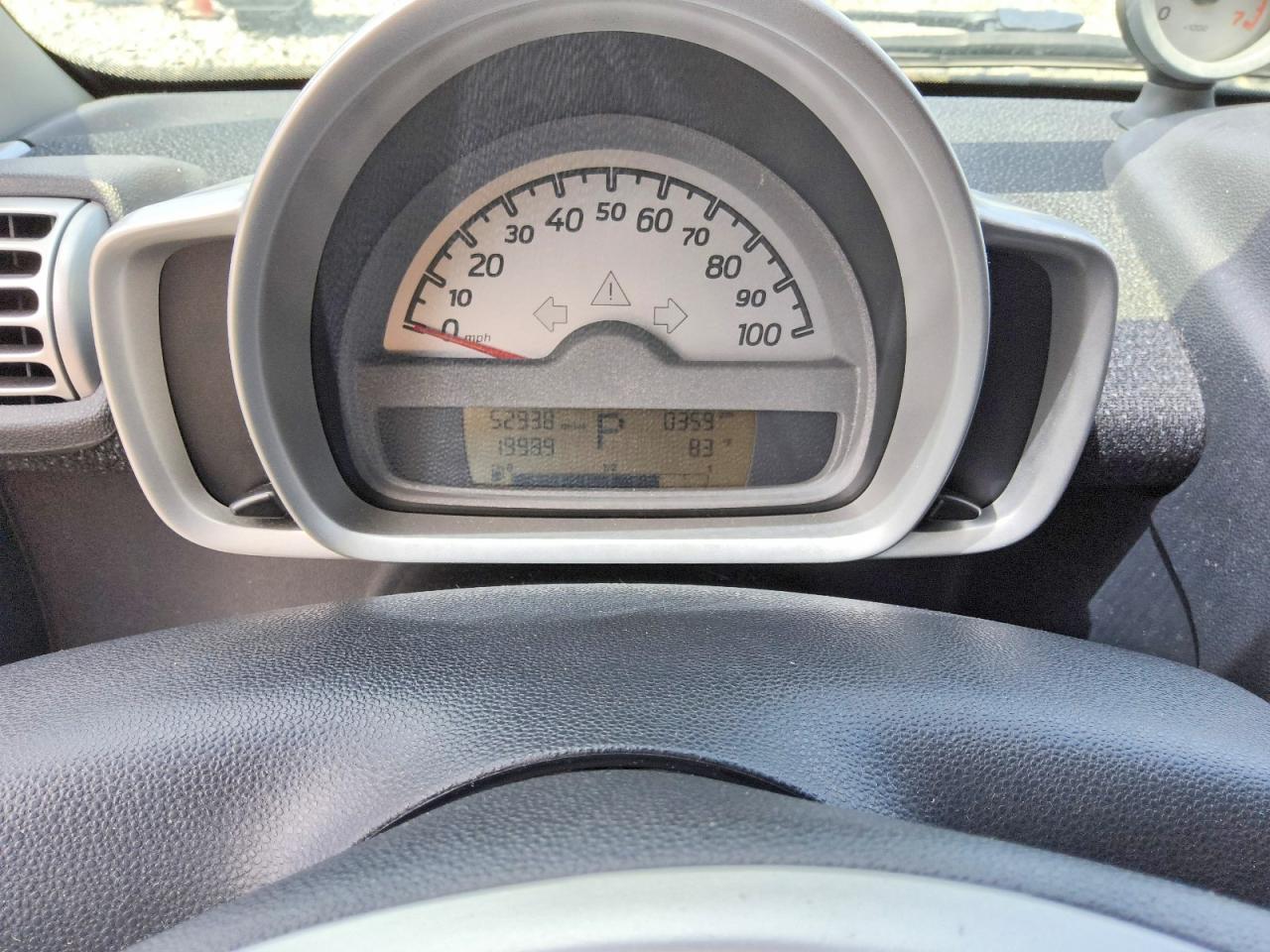 2009 Smart Fortwo Pure Черный vin: WMEEJ31X79K233571