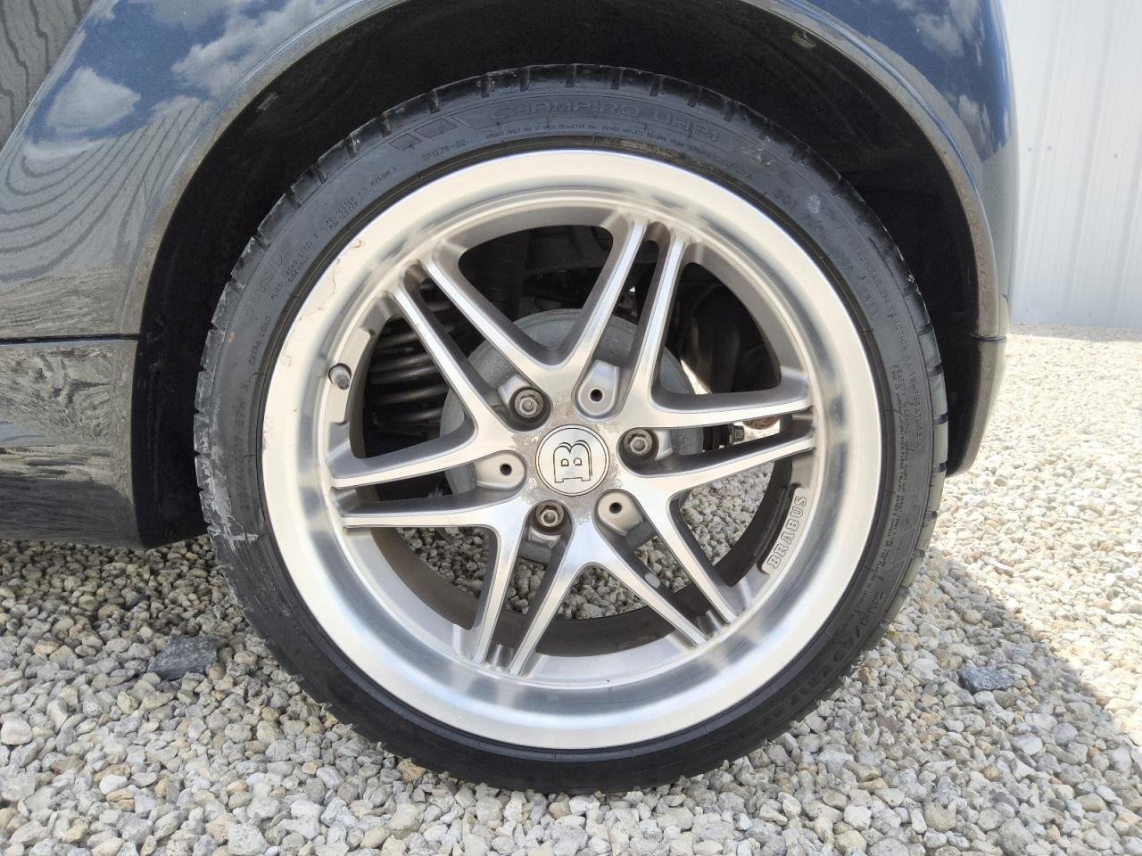 2009 Smart Fortwo Pure Черный vin: WMEEJ31X79K233571 Damage: Left Rear Wheel, Aftermarket, Acceptable
