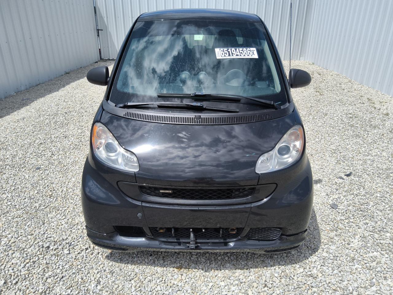 2009 Smart Fortwo Pure Черный vin: WMEEJ31X79K233571 Damage: Front Bumper Cover Lower, Broken, Replacement Required