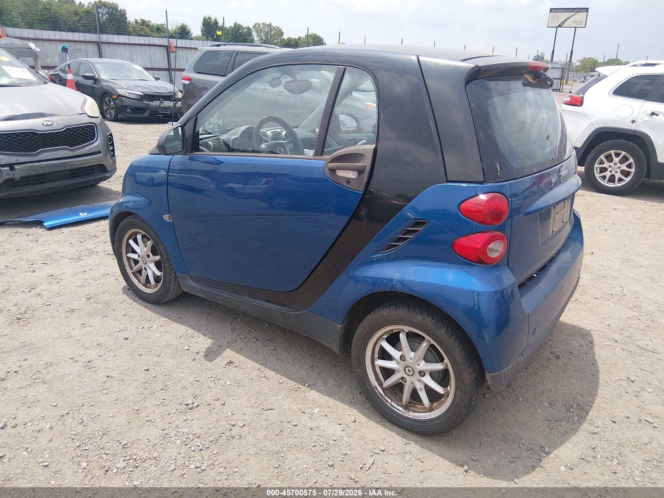 2008 Smart Fortwo Passion/pure Синий vin: WMEEJ31X88K123630