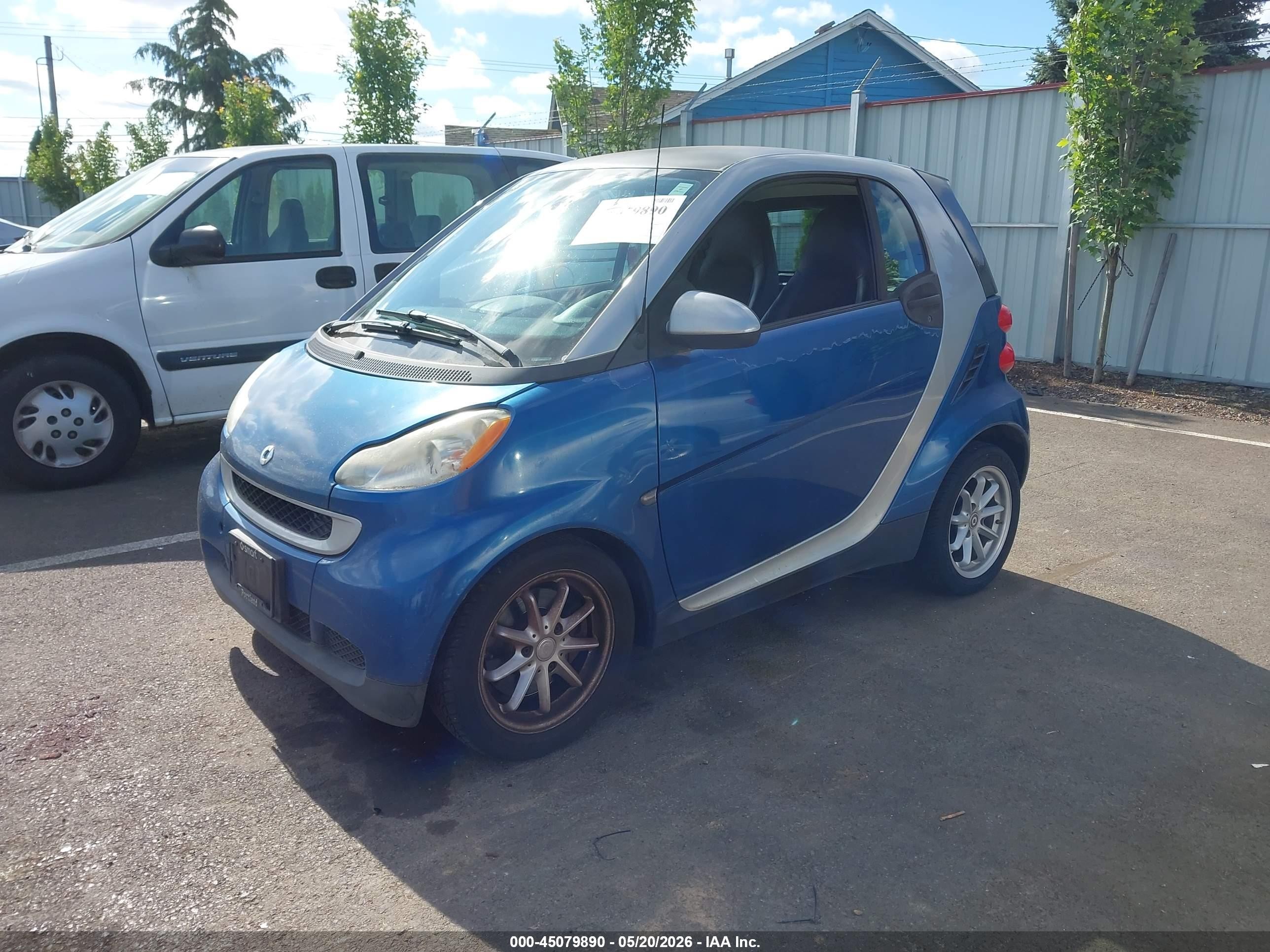 2008 Smart Fortwo Passion/pure Blue vin: WMEEJ31X88K123711