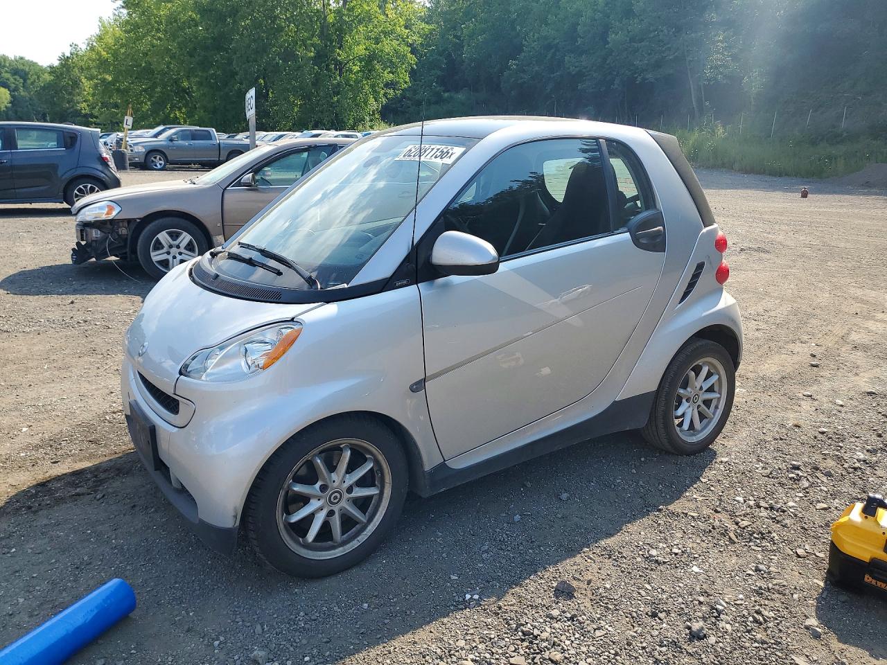 2008 Smart Fortwo Pure Silver vin: WMEEJ31X88K173847