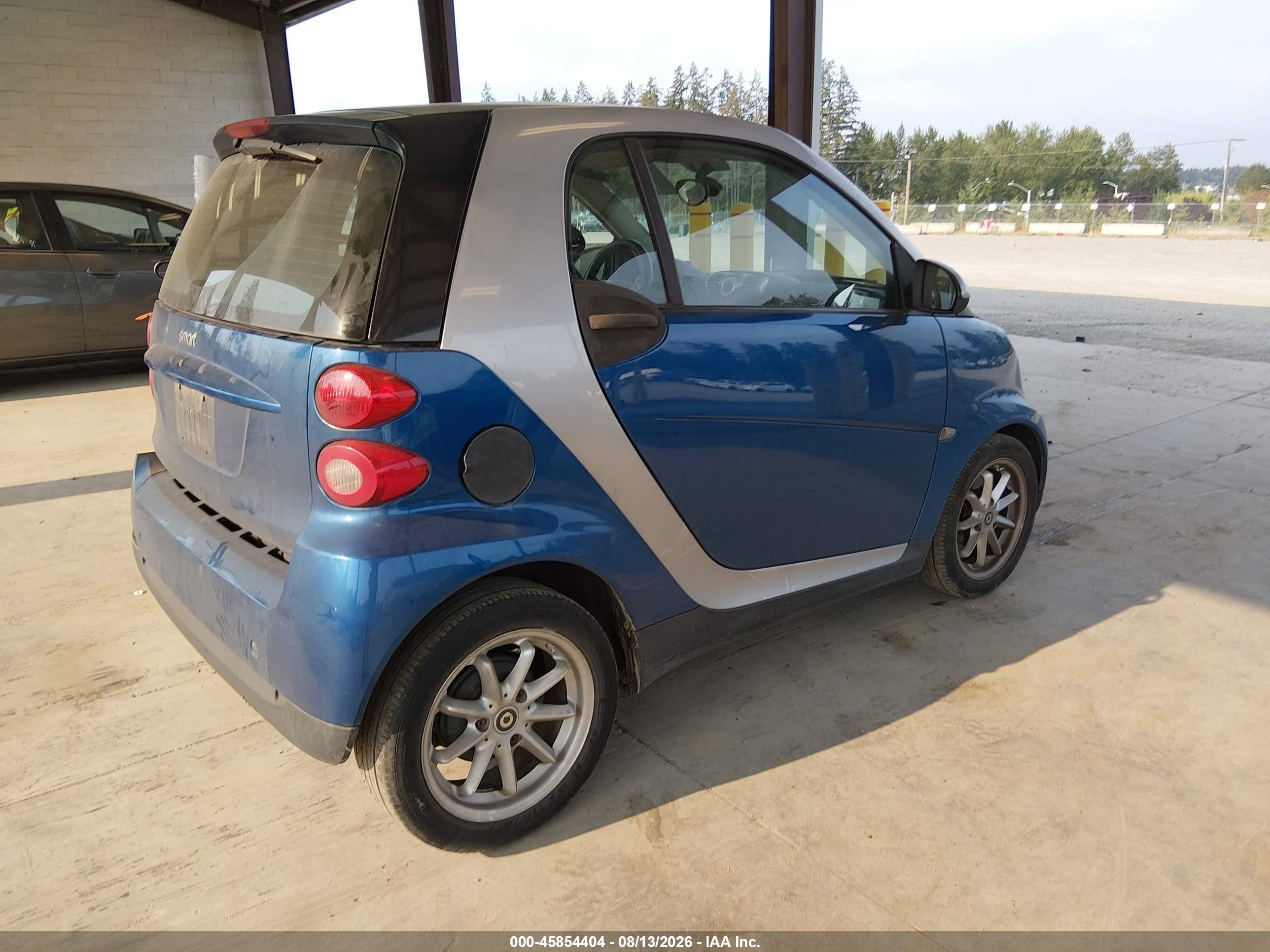 2008 Smart Fortwo Passion/pure Blue vin: WMEEJ31X88K190938
