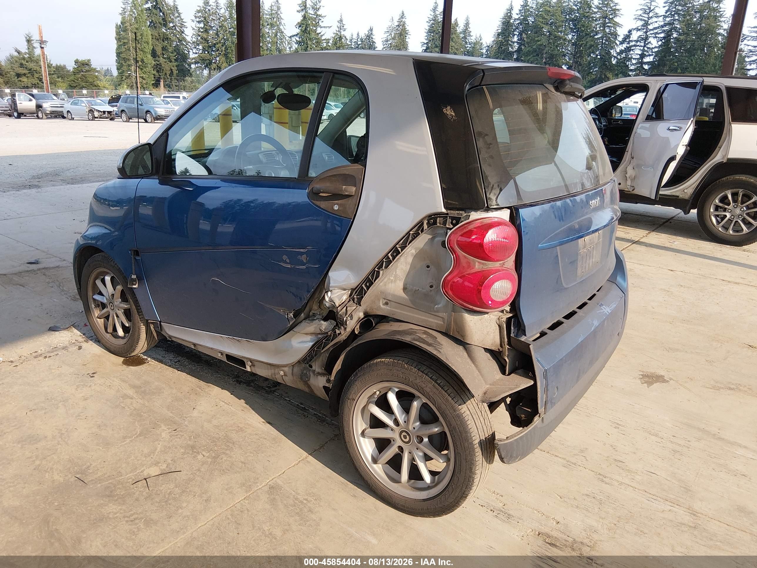 2008 Smart Fortwo Passion/pure Blue vin: WMEEJ31X88K190938